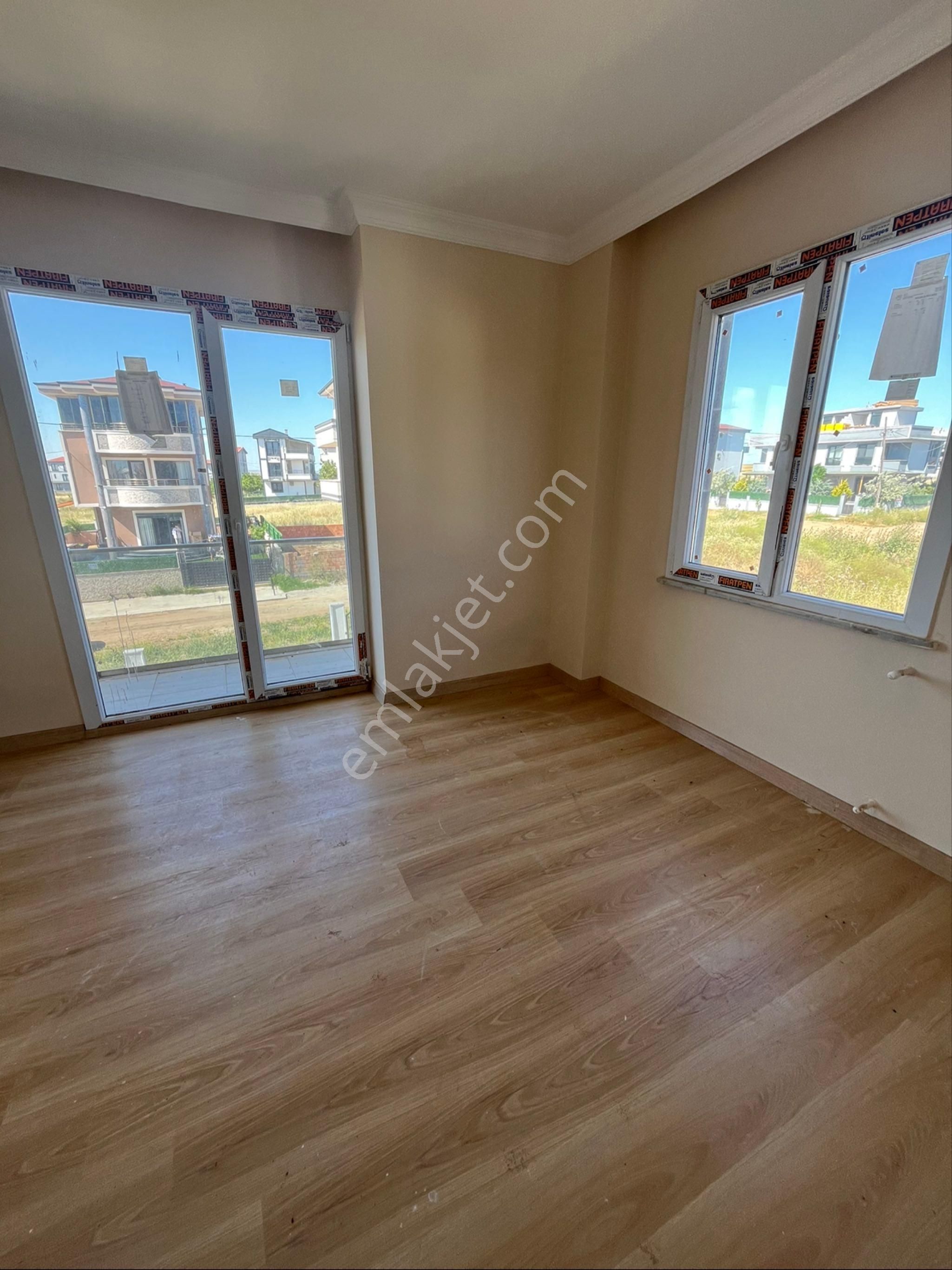 Ata Gayrimenkul,den Geniş Bahçeli 4+1 Teraslı Villa - Görsel 14