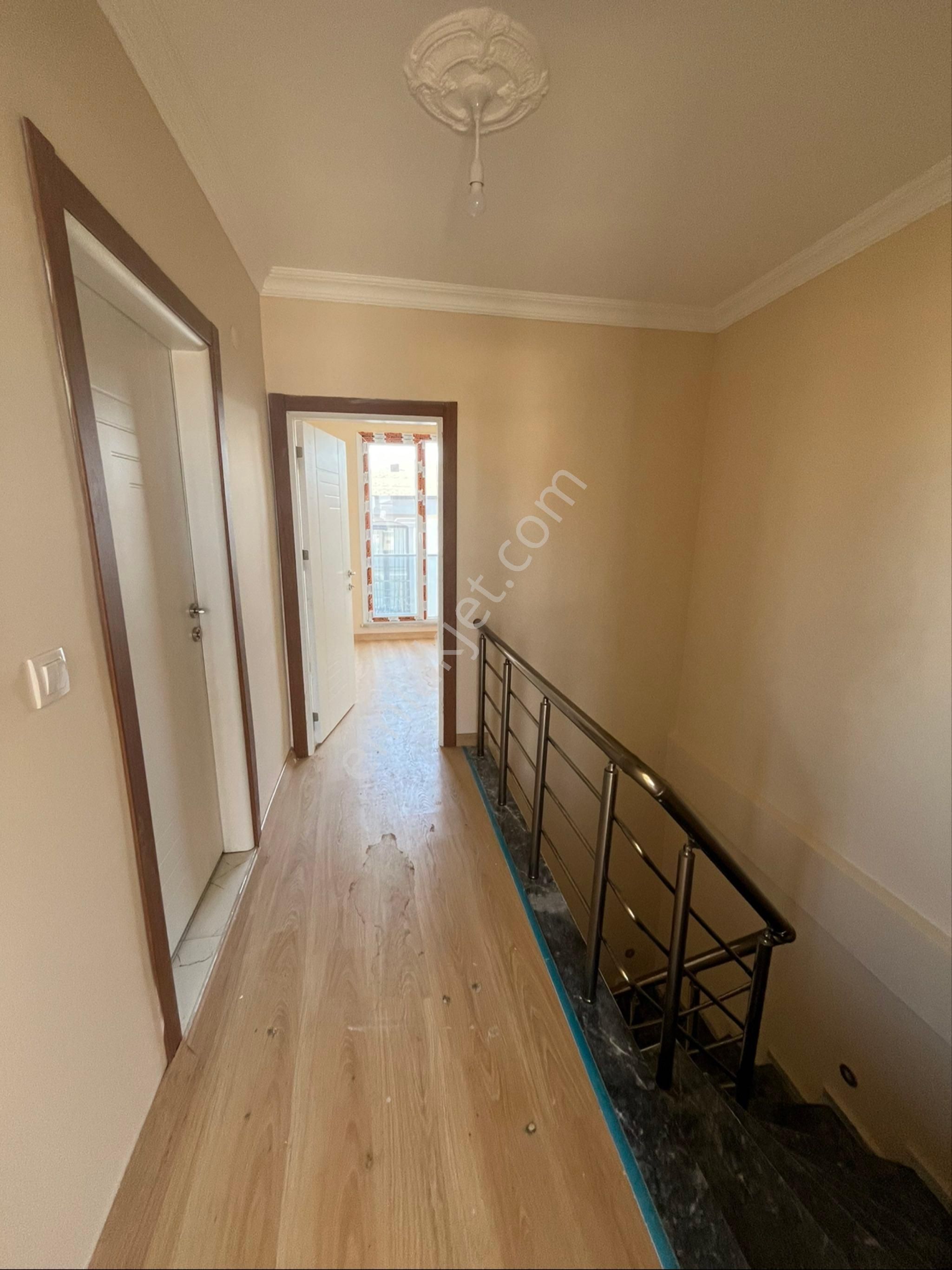 Ata Gayrimenkul,den Geniş Bahçeli 4+1 Teraslı Villa - Görsel 23