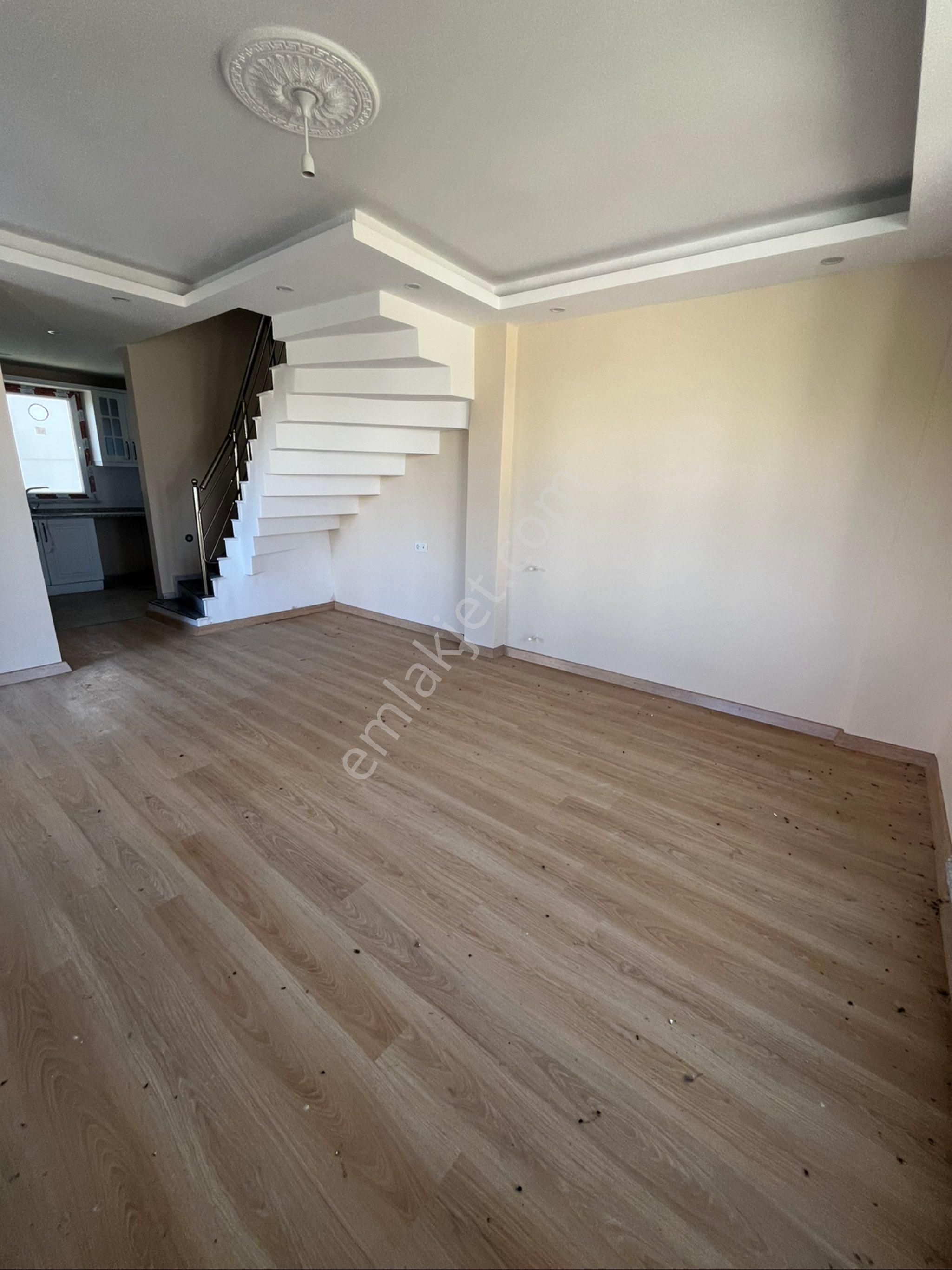 Ata Gayrimenkul,den Geniş Bahçeli 4+1 Teraslı Villa - Görsel 9