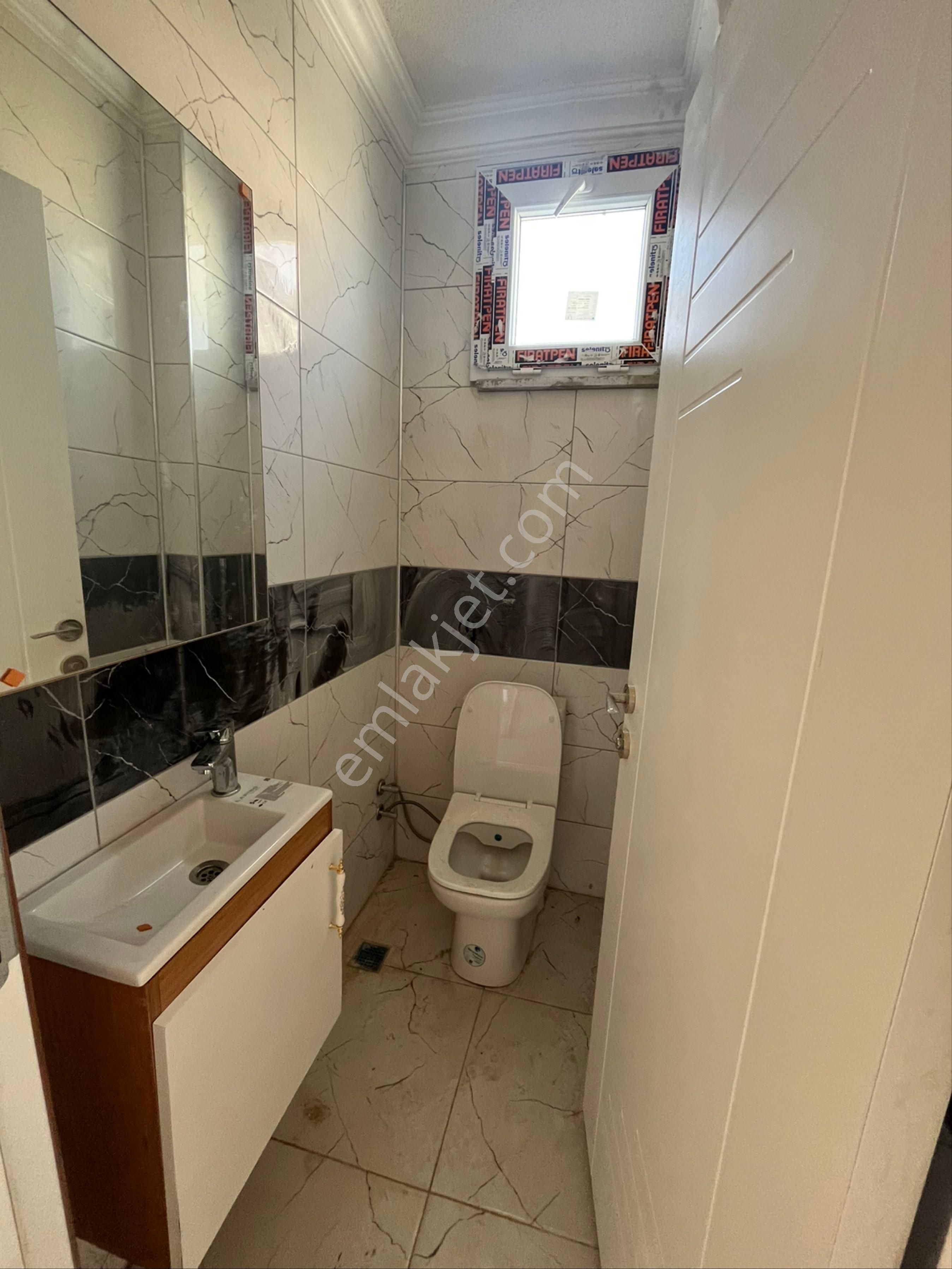 Ata Gayrimenkul,den Geniş Bahçeli 4+1 Teraslı Villa - Görsel 15