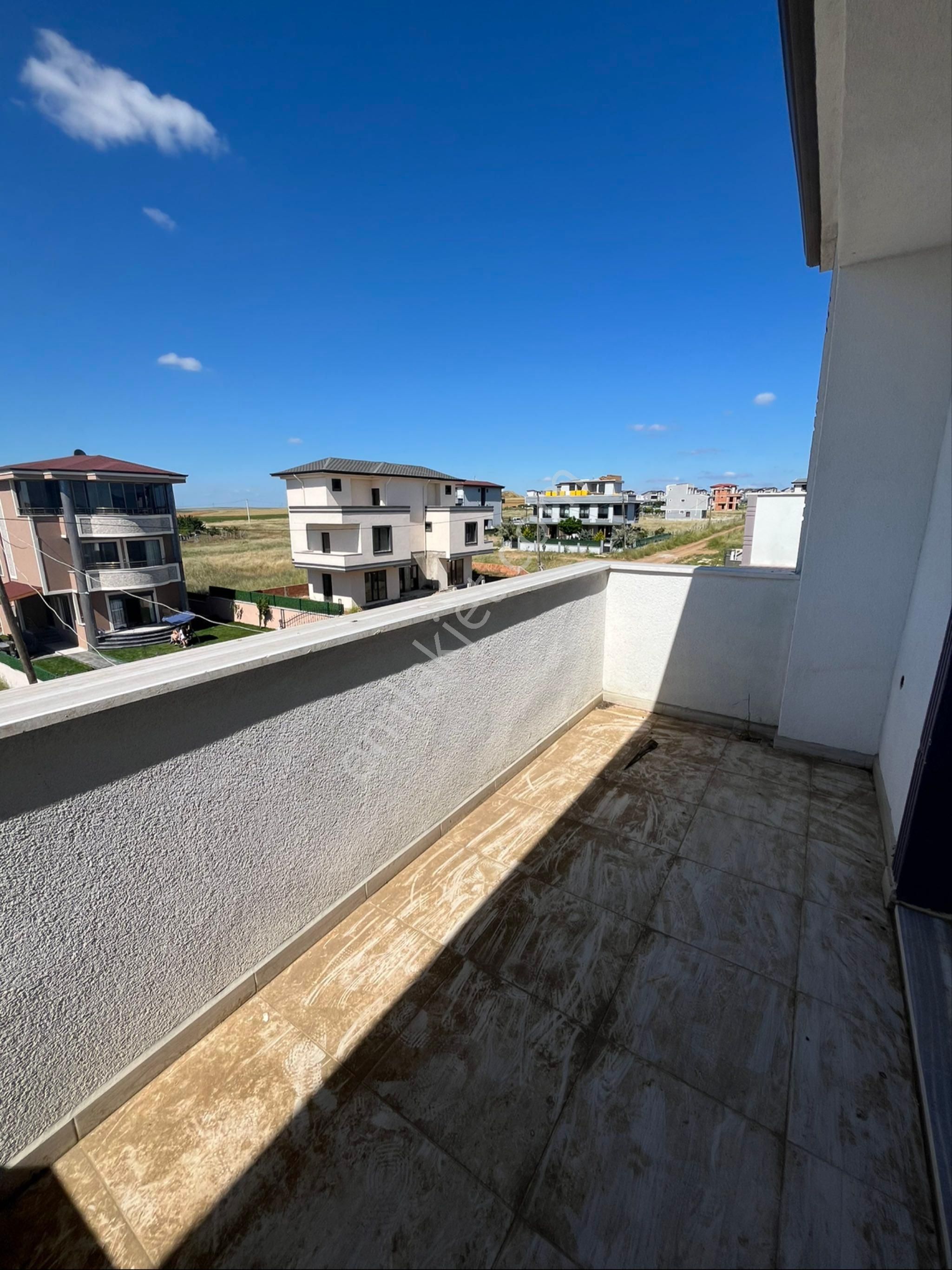 Ata Gayrimenkul,den Geniş Bahçeli 4+1 Teraslı Villa - Görsel 25