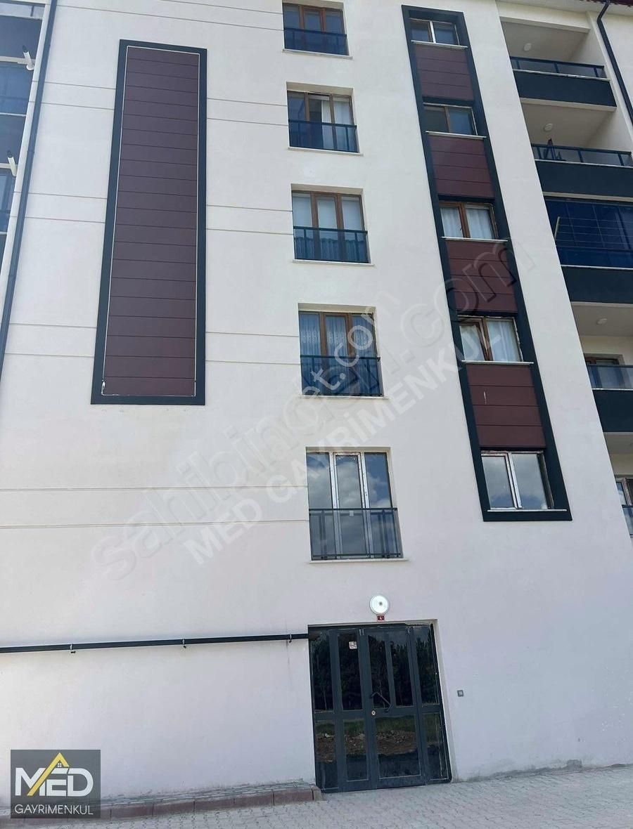 Sivas Merkez Kılavuz Mahallesinde Satılık Sıfır 3+1 Daire