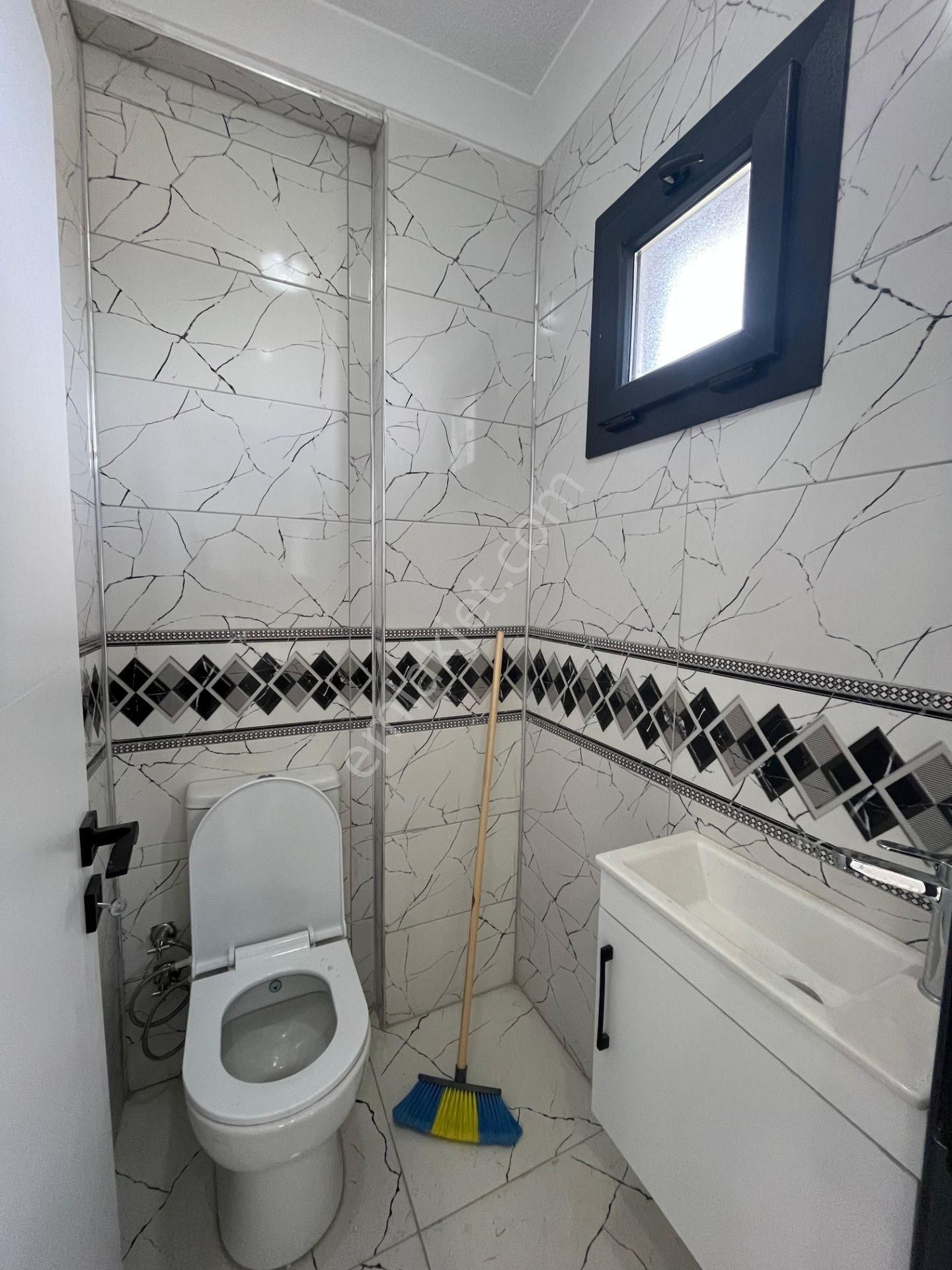 Ata Gayrimenkul'den Her Yere Yakın 4+1 İskanlı Lüks Villa - Görsel 13