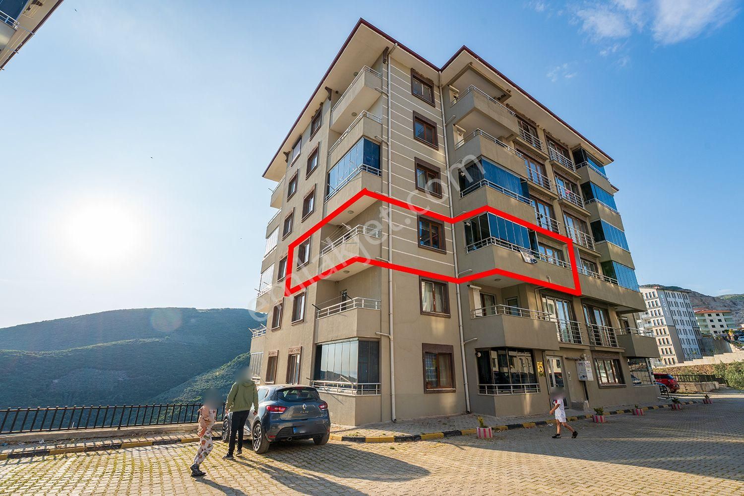C21 Cius; Toki'de Deniz Manzaralı Ara Kat 2+1 Satılık Daire