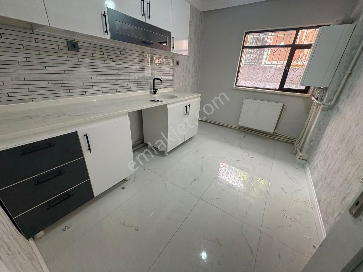 Sincan Akşemsettin Mahallesinde 3+1 Yapılı Daire