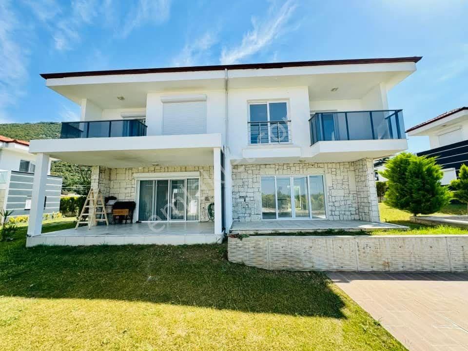Güzelçamlı Dublex 3+1 Villa