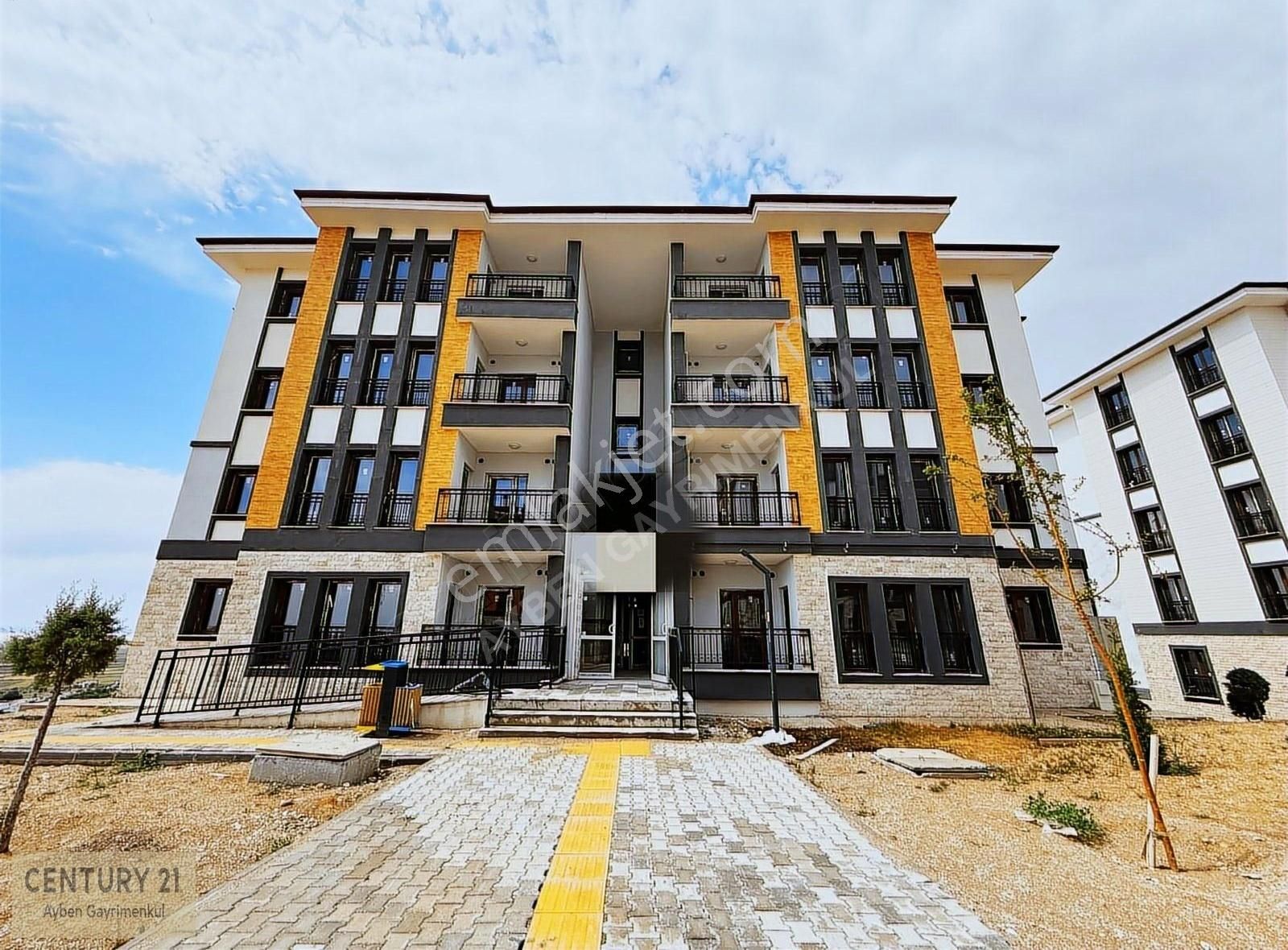 Şereflikoçhisar Manzaralı Devlet Hastanesi Üstü 1 .katta 2+1