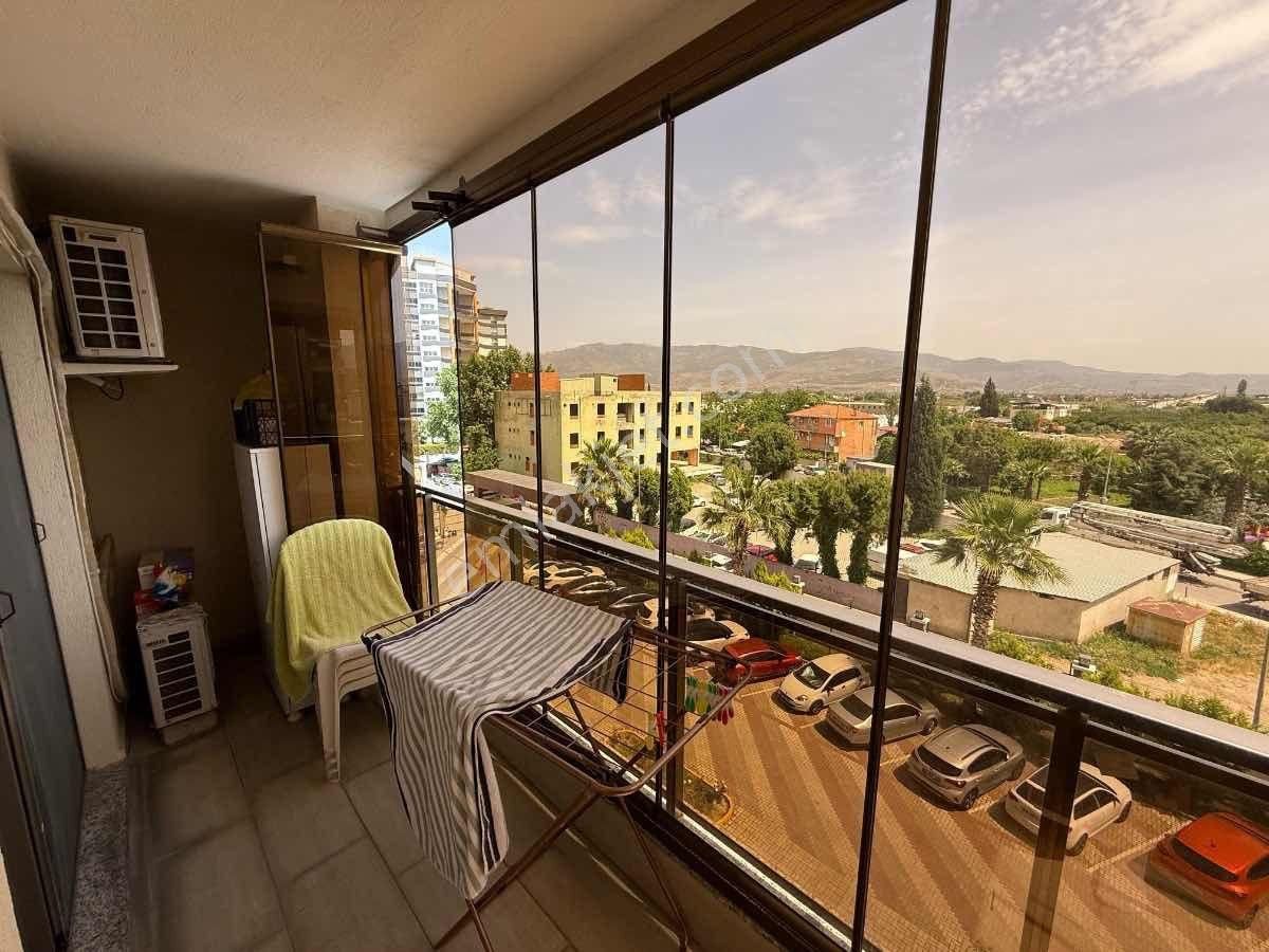 Re/max Target Ons'dan Teraspark Sitesi Havuzlu 3+1 Satılık Daire