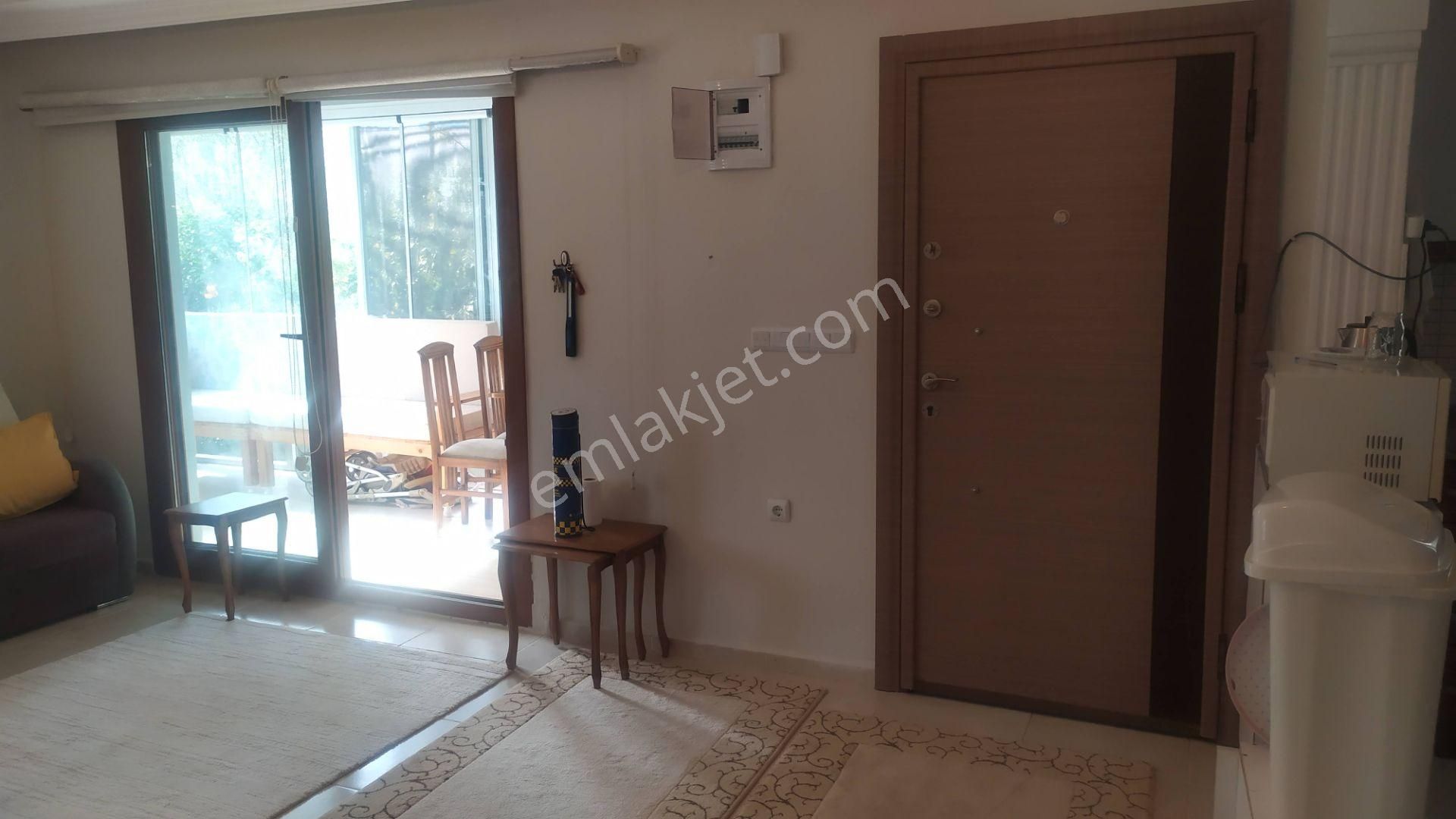 Doğanbey'de Denize 7 Dk Yürüyüş Mesafesinde 3+1 Bakımlı Villa - Görsel 24