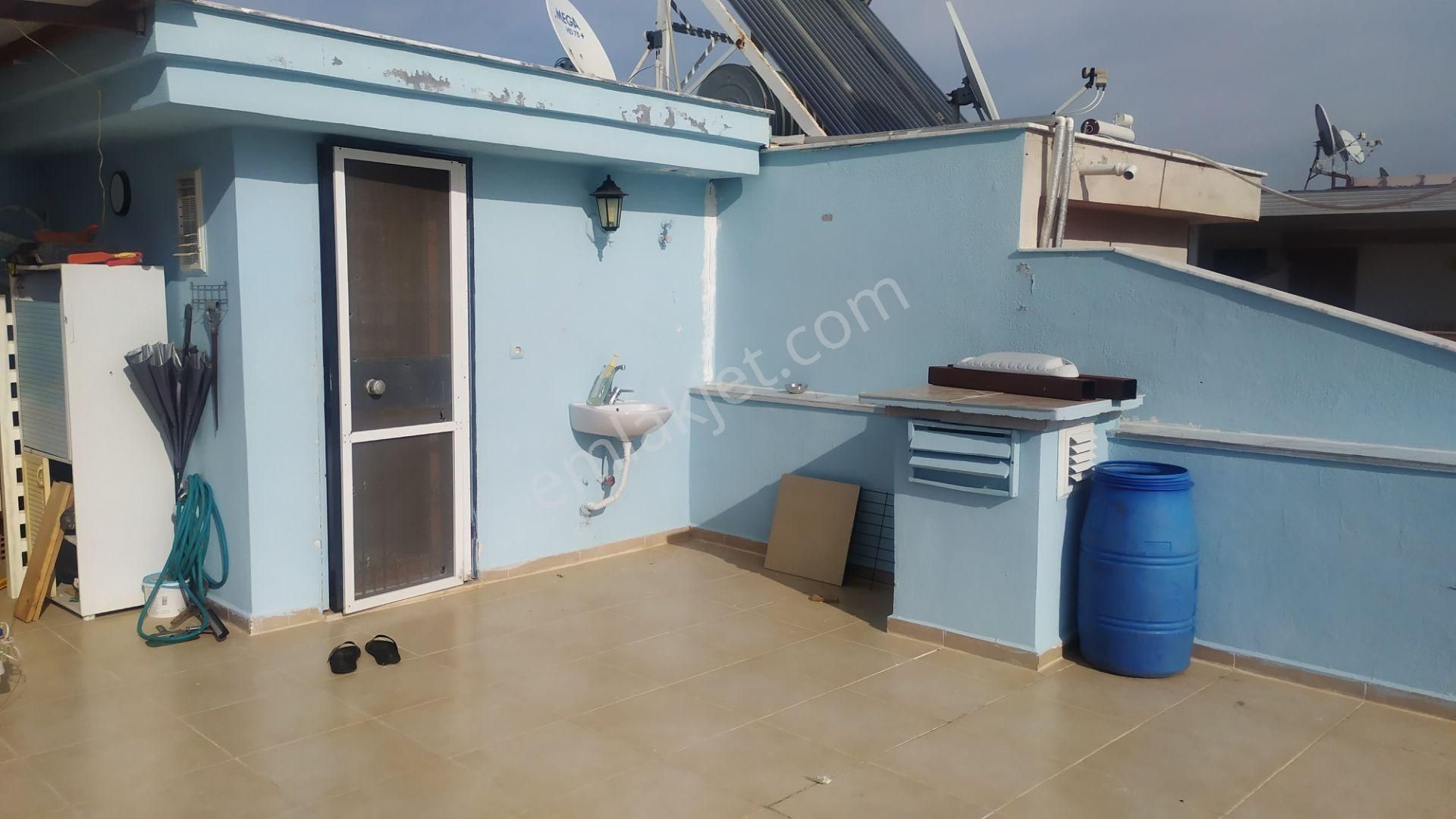 Doğanbey'de Denize 7 Dk Yürüyüş Mesafesinde 3+1 Bakımlı Villa - Görsel 28