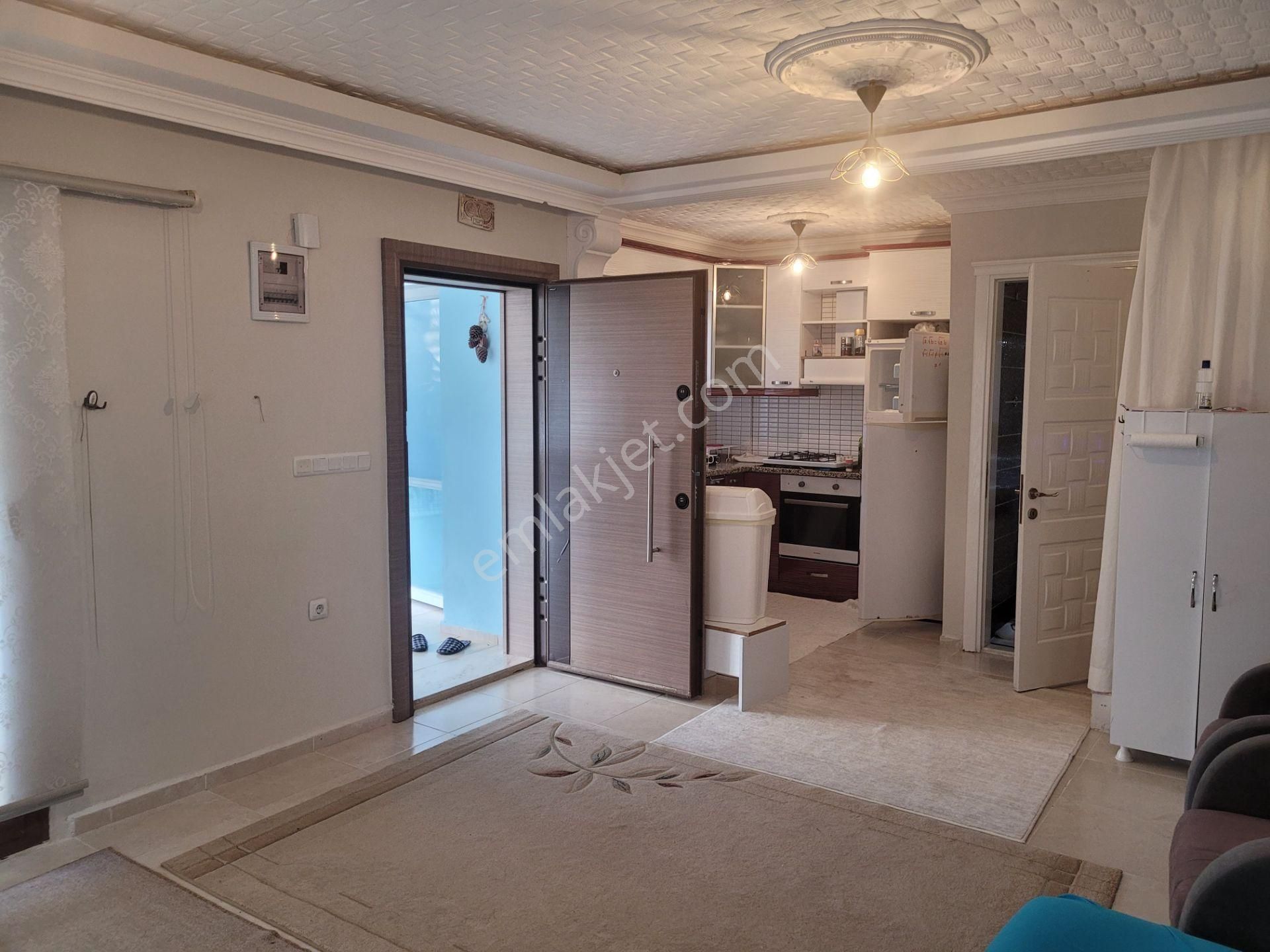 Doğanbey'de Denize 7 Dk Yürüyüş Mesafesinde 3+1 Bakımlı Villa - Görsel 15