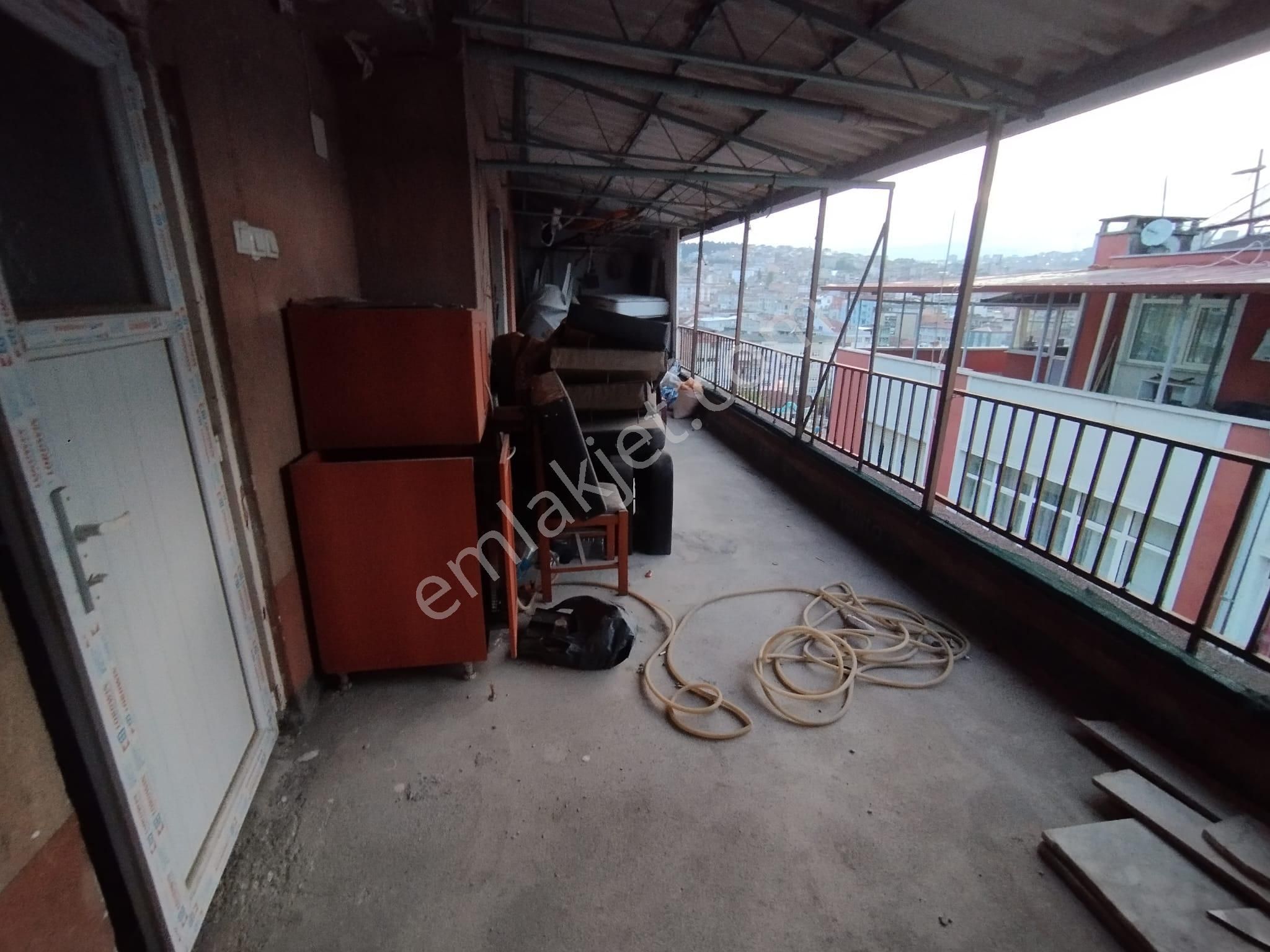 Sezgin Aslan'dan Modern Pazar Mevki Eşyalı Kiralık Daire