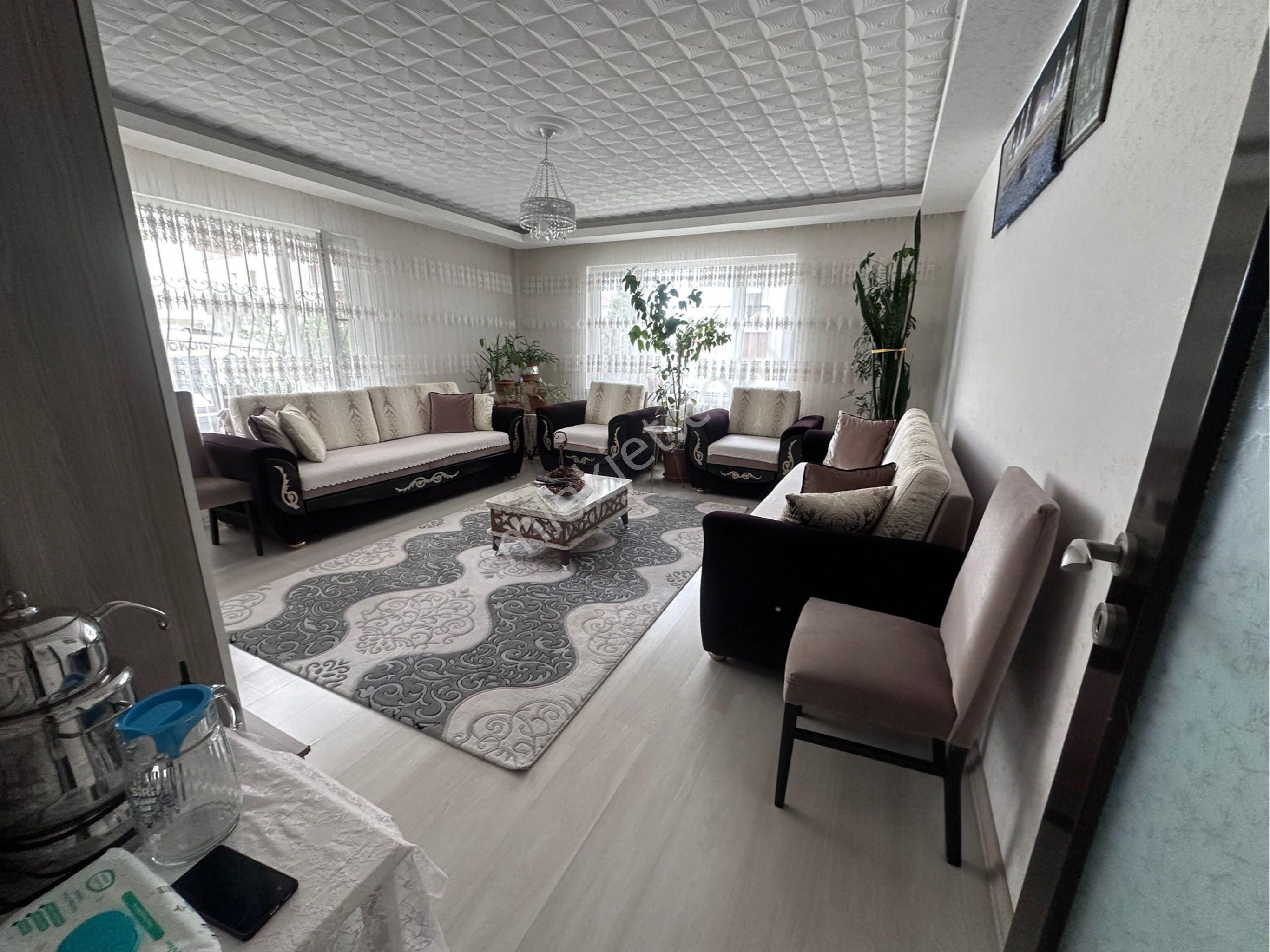 Karapürçek Mahallesinde 4+1 Masrafsız Daire
