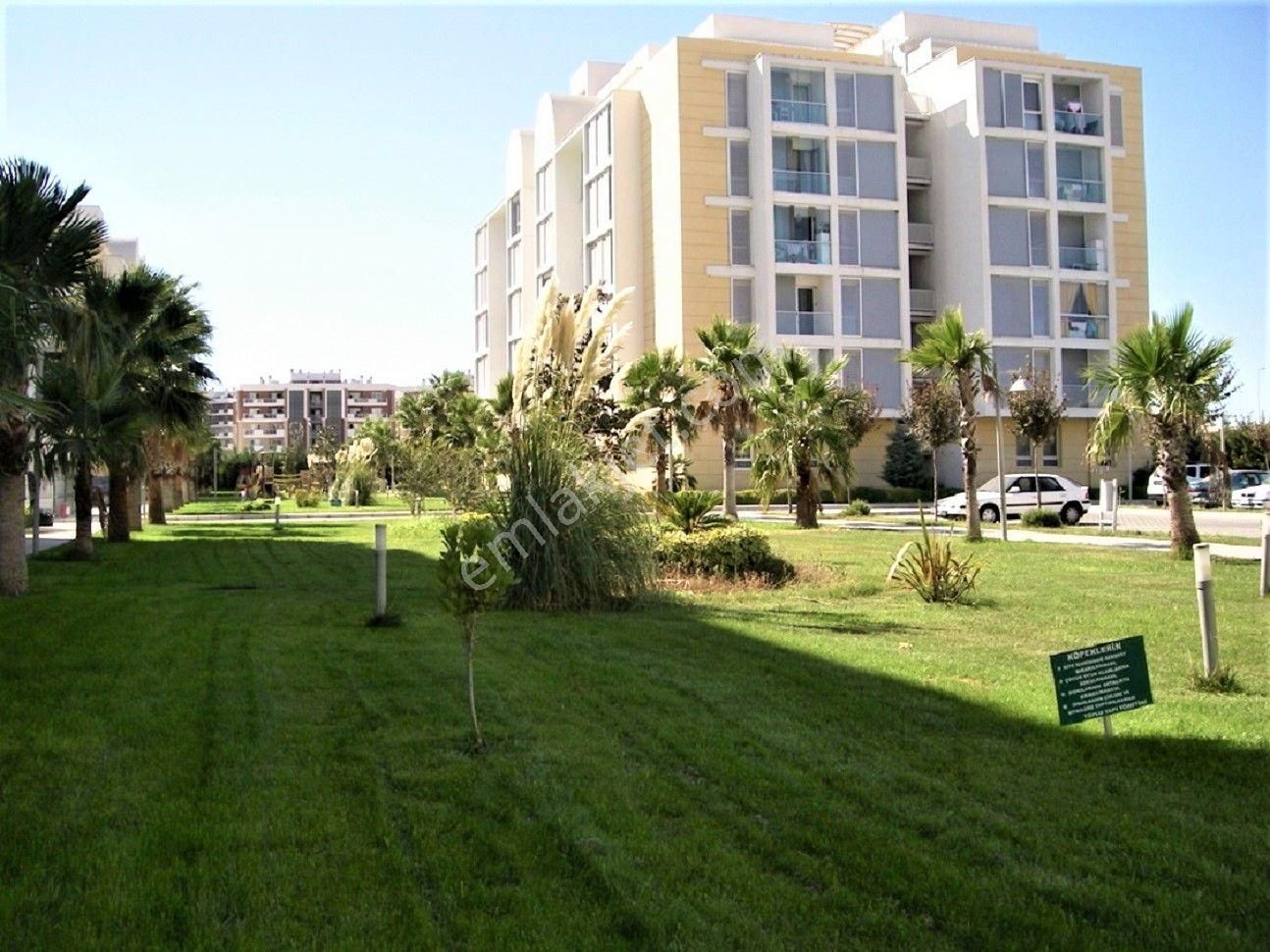 Mavişehir, Albayrak Sitesinde Satılık, 2 Banyolu, 149 M2. 3+1