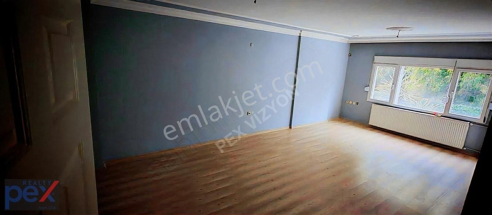 Buca'da Site İçerisinde 3+1 Kiralık Daire