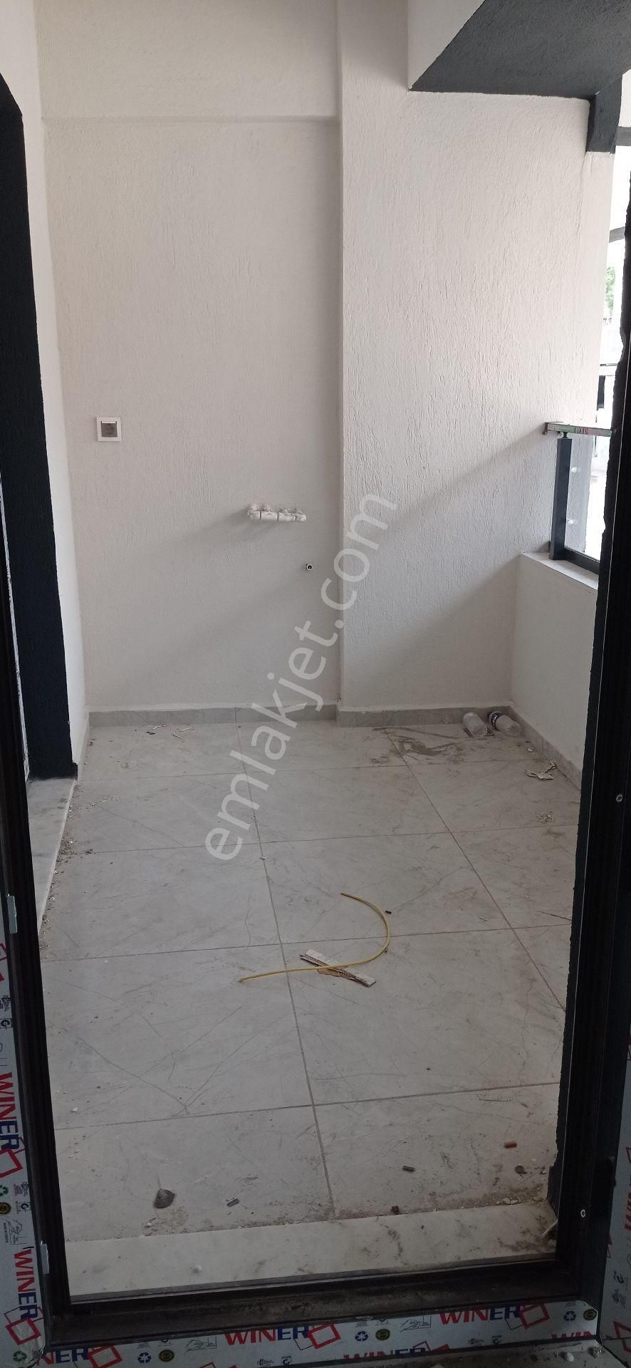 İzmir Torbalı Pancarda Merkezde Satılık 2+1 Sıfır Daire 1 Kat Asansörlü - Görsel 4