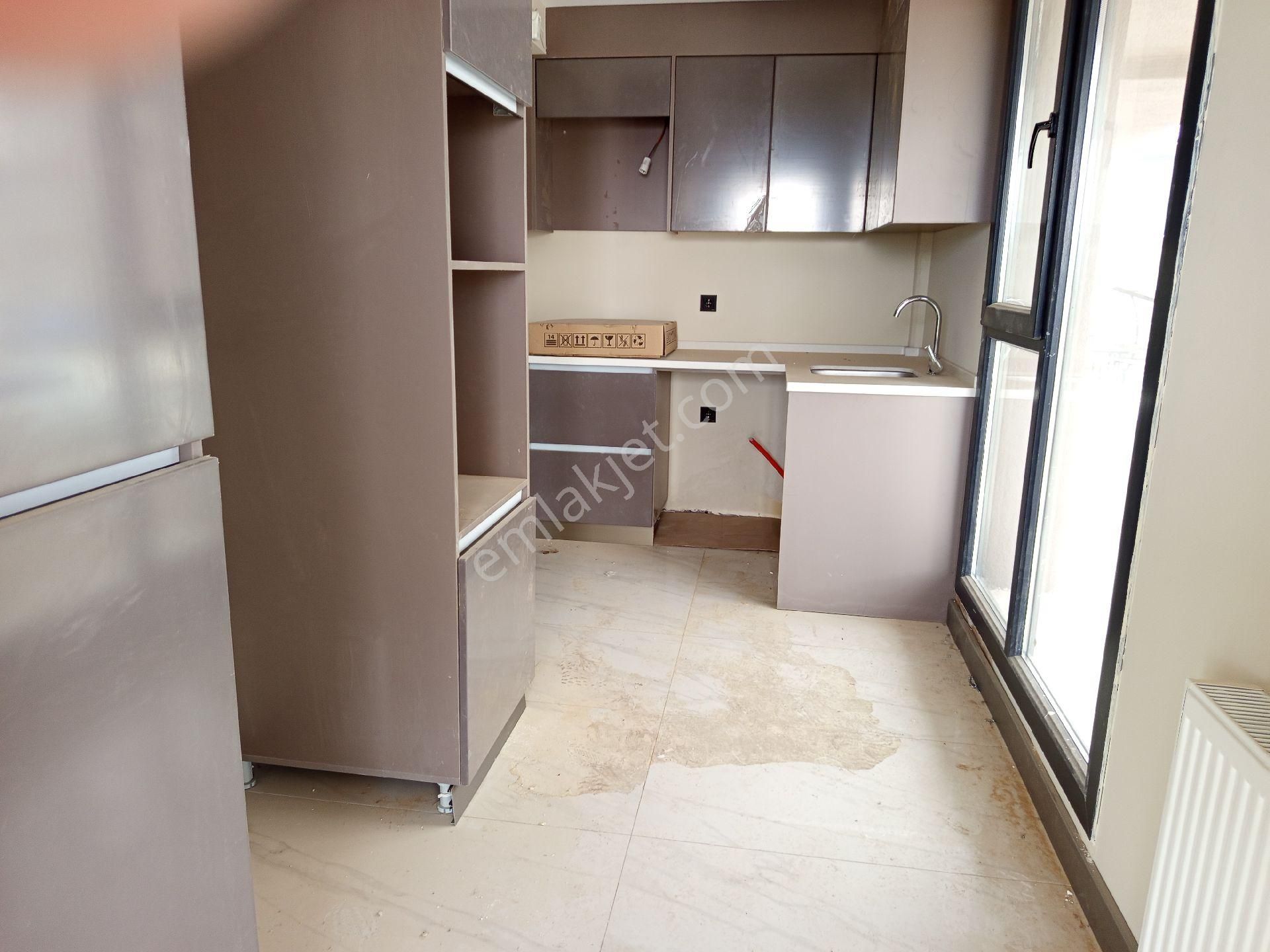3+1 Yüksek Giriş Mendereste Sıfır Kiralık Daire Ebeveyn Banyolu