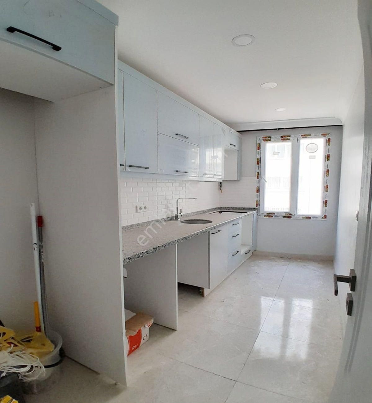 Avcılar D.köşklerde 2+1 Sıfır Ebeveyn Banyolu Ön Cephe Satılık Daire - Görsel 5