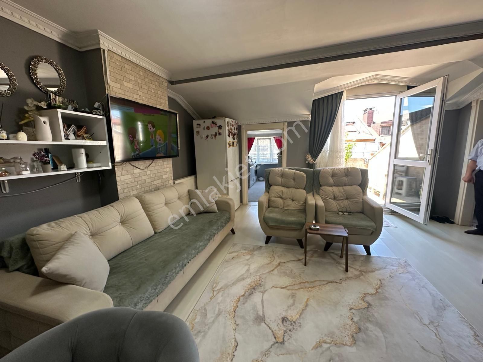 Bayrampaşa Kartaltepe Mahallesinde Satılık 6+2 Dublex Daire
