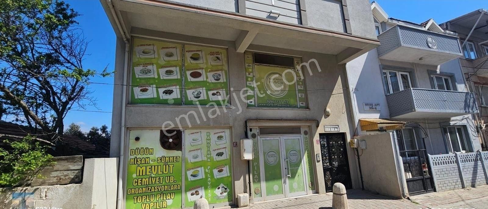 S1024 Ayhan Gezer'den 100.yıl Mh Satılık Dükkan