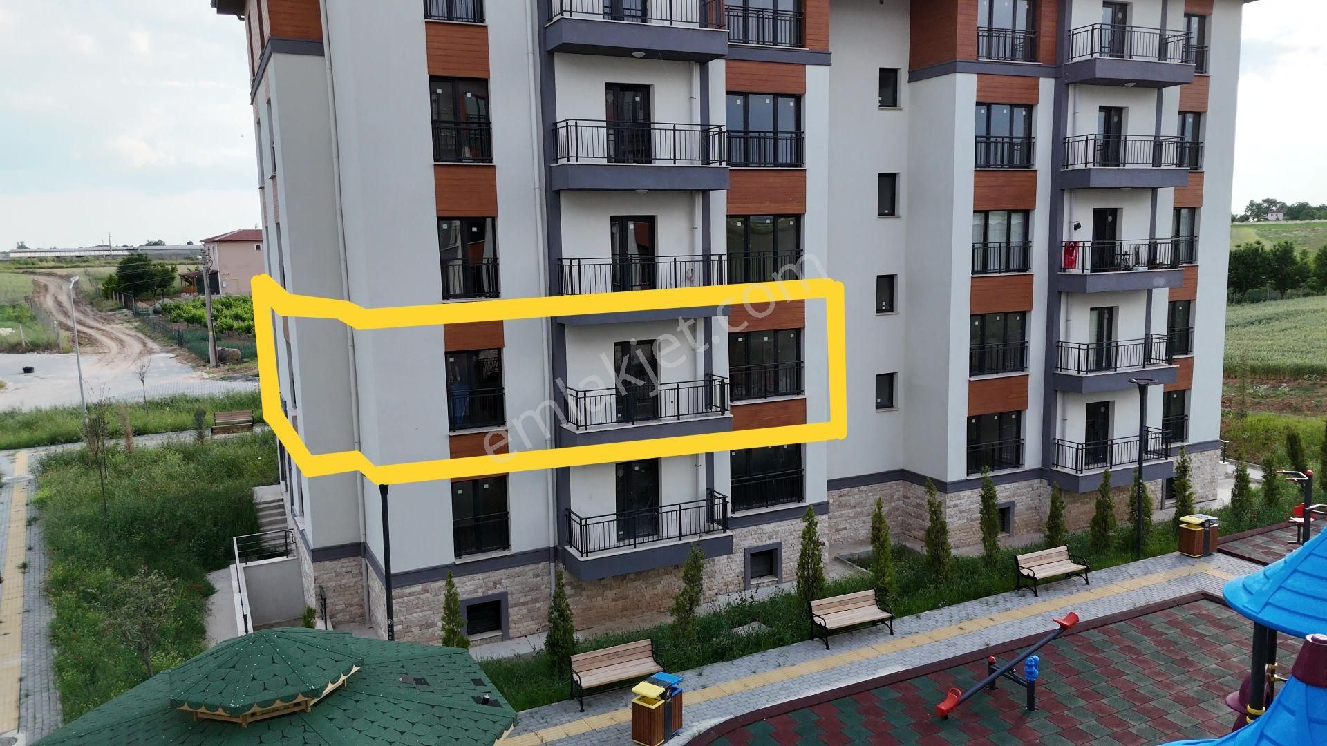 Kırklareli Kavaklı 2. Etap Tokide Sıfır 2+1 Kiralık 85 M2 Daire