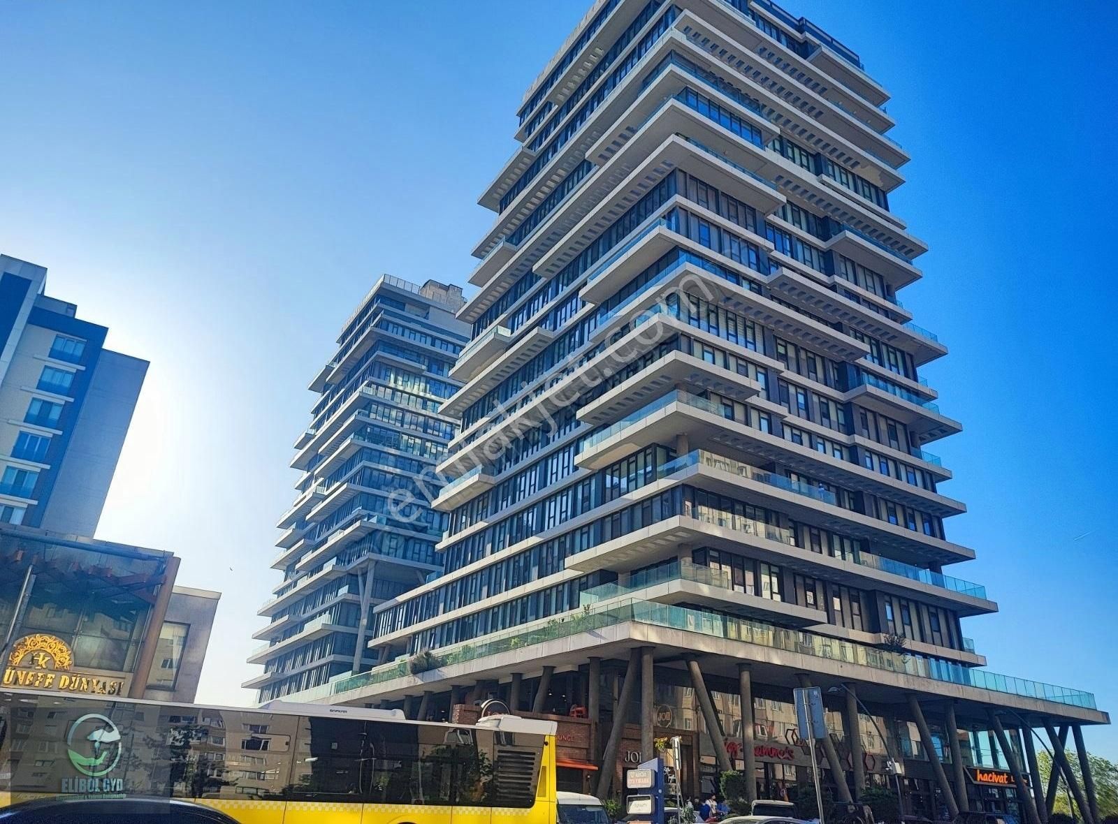 The İstanbul 1+1 ,70 M² Eşyalı, Manzaralı Kiralık Daire