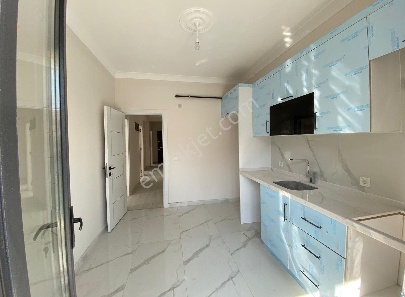 Yalı Mah Balkonlu Okula Yakın Geniş Temiz 3+1 Satılık Daire