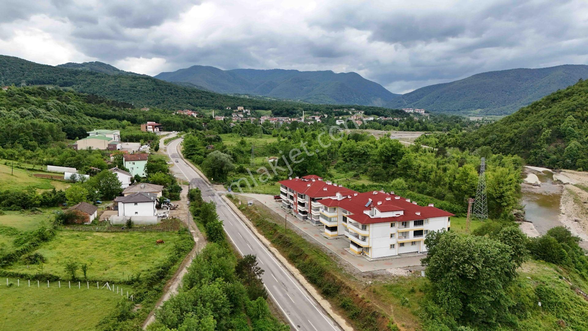 Abdipaşa Merkezde Sıfır 2+1 Satılık 120m² Dubleks Daire