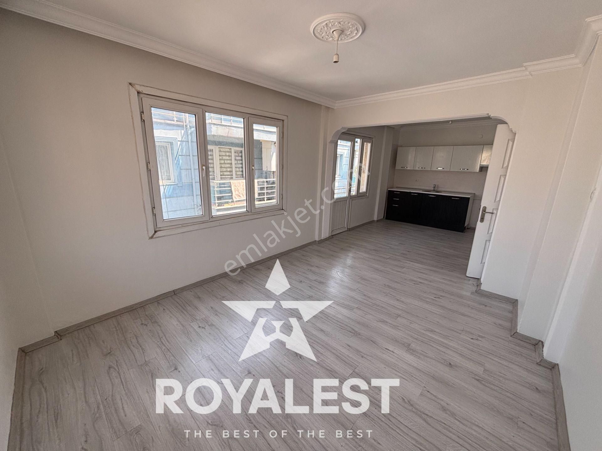 Royalestten Şirinyerin Göbeğinde Kiralık 2+1