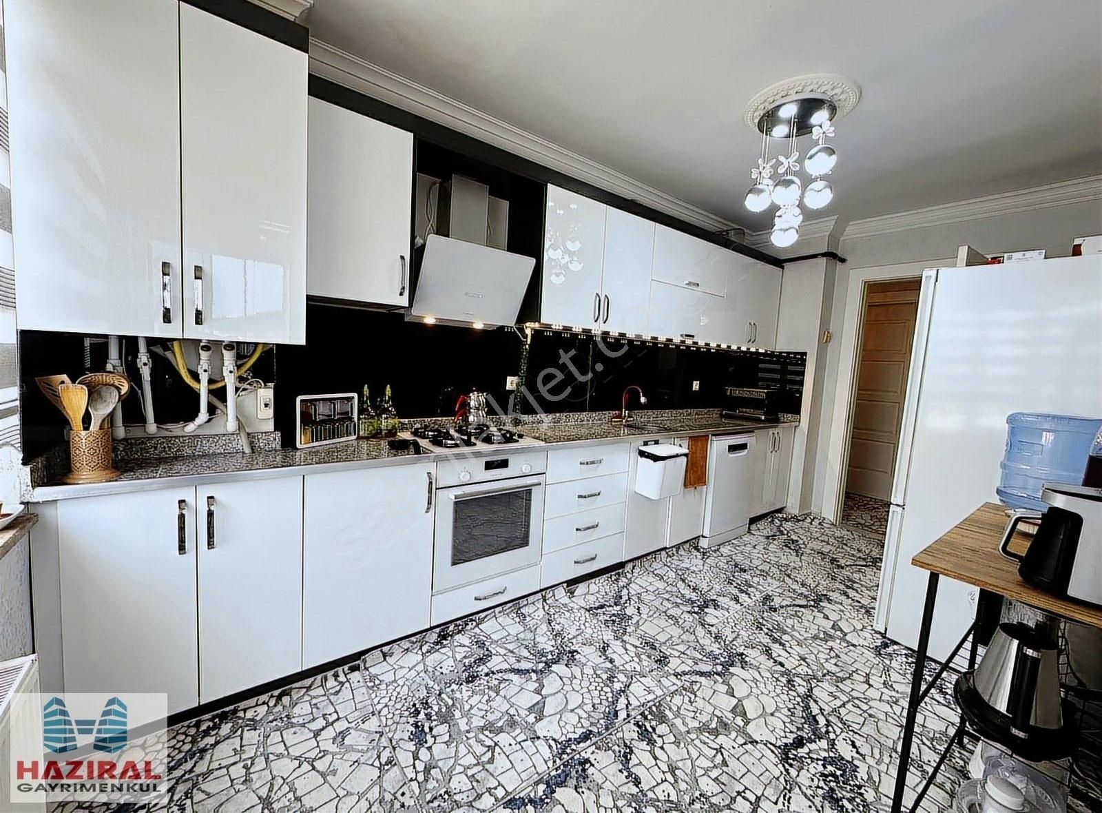 Hazıral'dan Beykent 1 Etap Pazar Çevresin'de Masrafsız 2+1 Daire