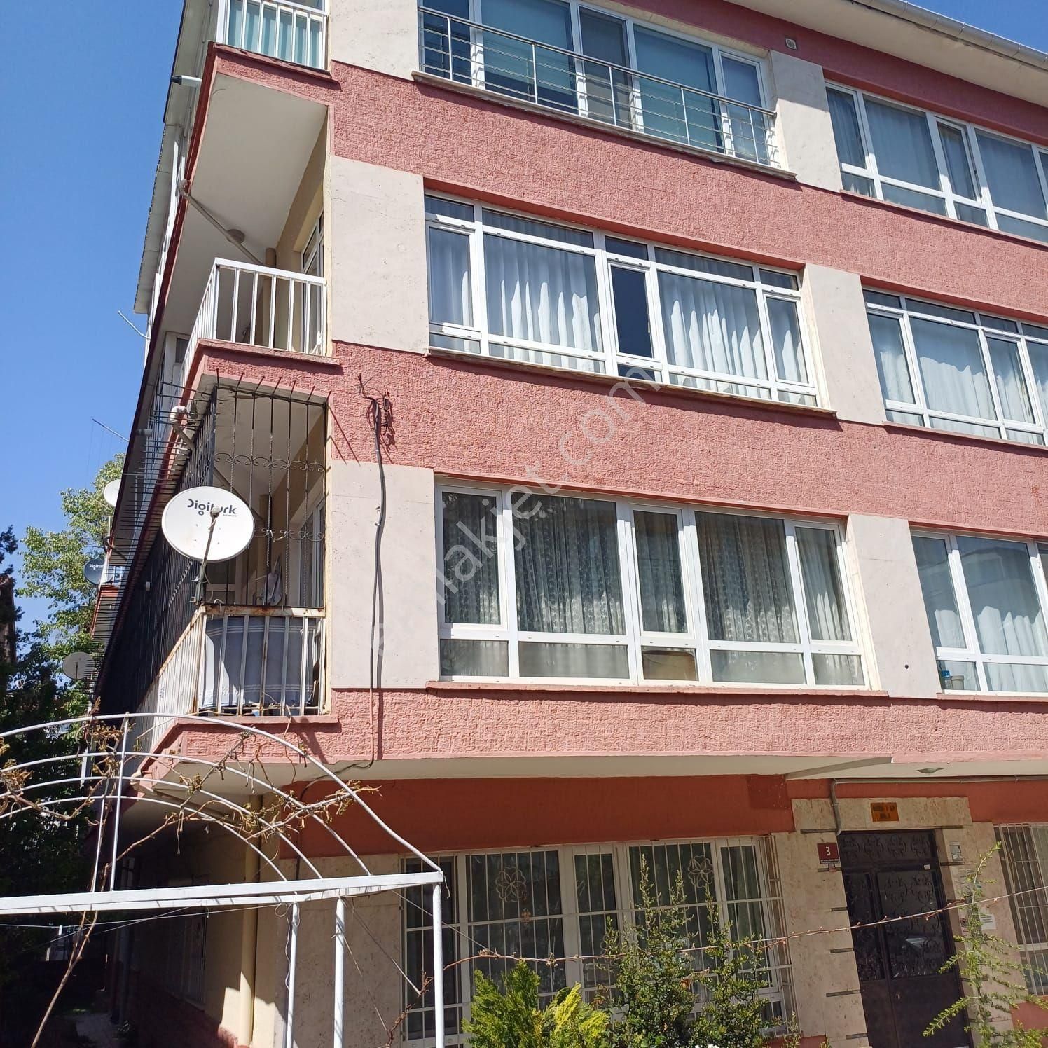Sahibinden Bahçelievler,de 2+1 Kombili,satılık