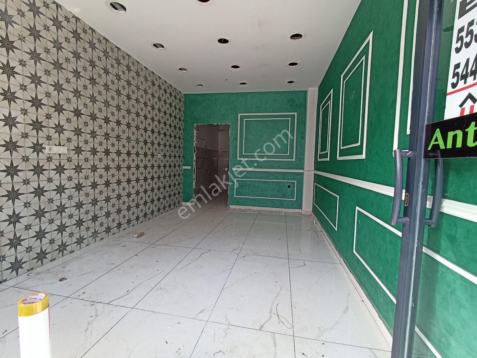 Avcılar Merkezde Reşitpaşa Cad. Üzerinde 51 M2 Sıfır Dükkan