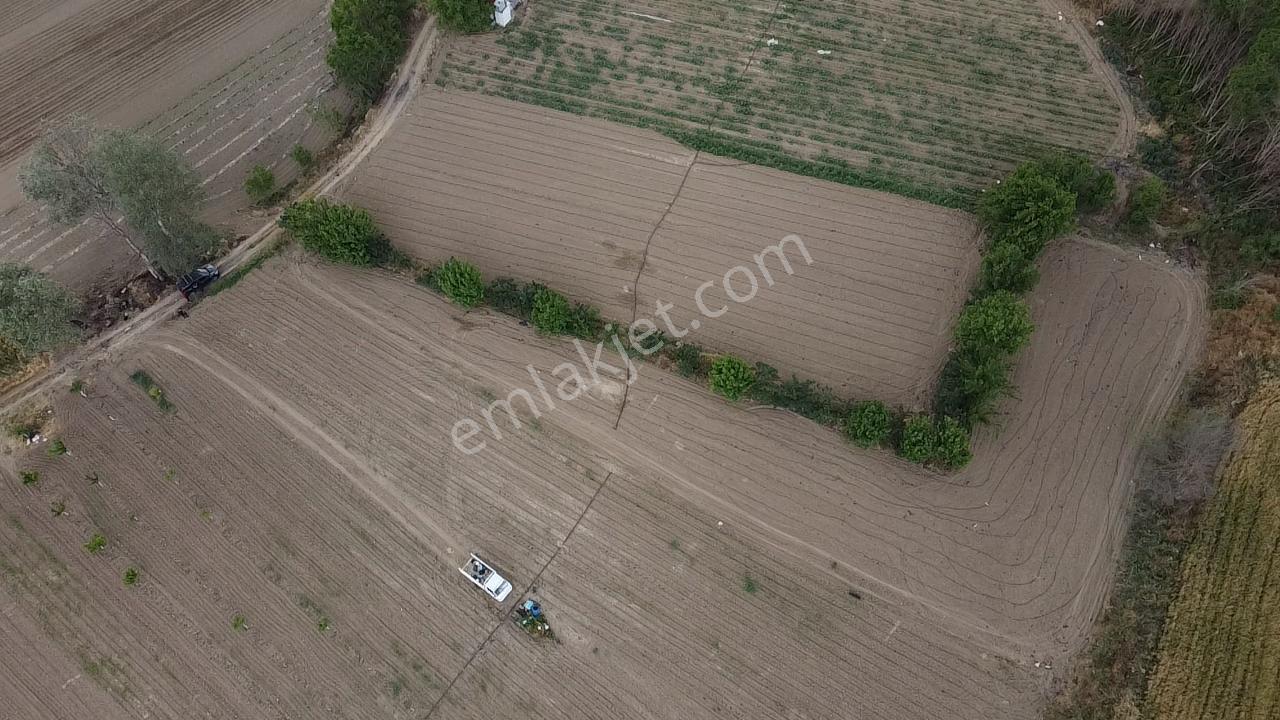 Büyükyenice Köyün'de Su Sıkıntısı Olmayan 600 M2 Satılık Tarla - Görsel 33