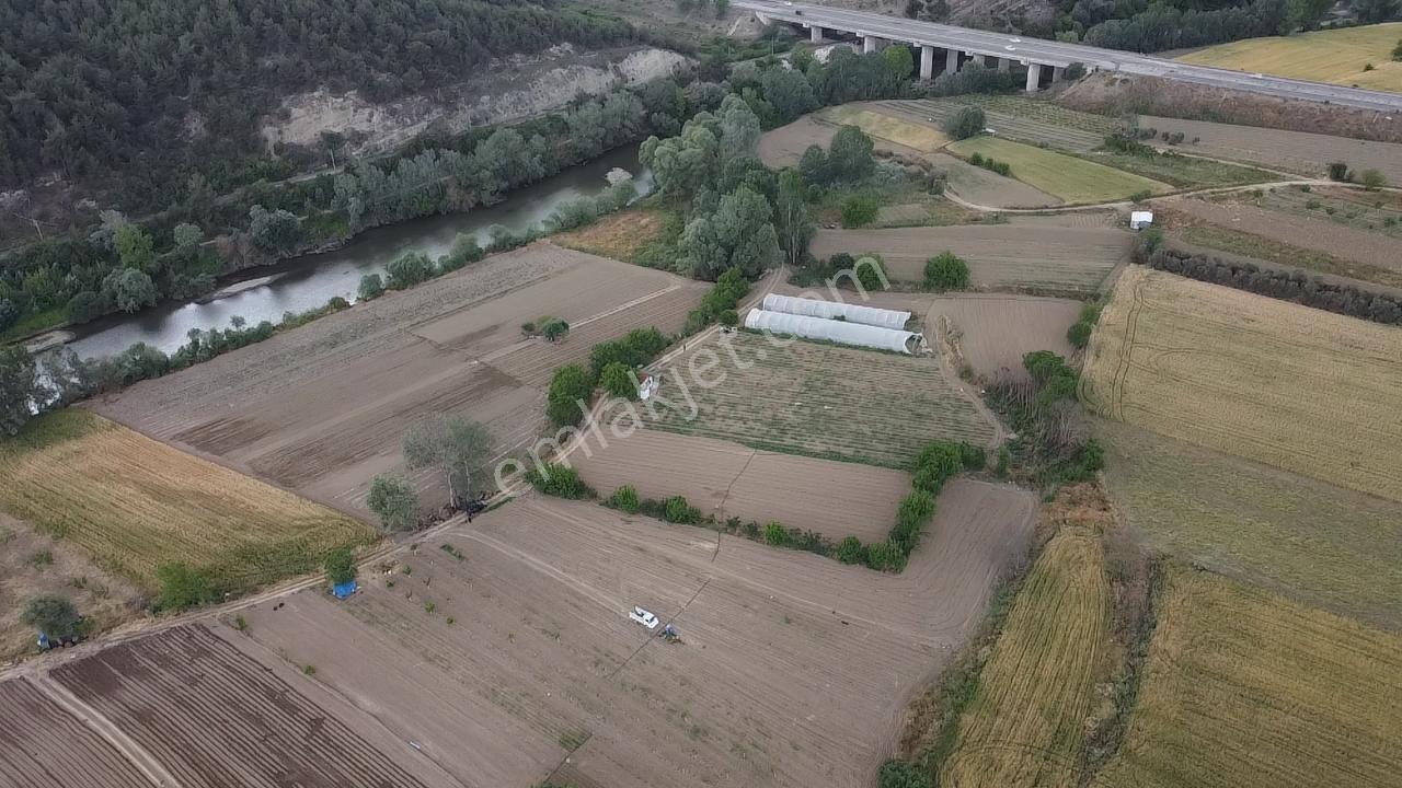 Büyükyenice Köyün'de Su Sıkıntısı Olmayan 600 M2 Satılık Tarla - Görsel 29