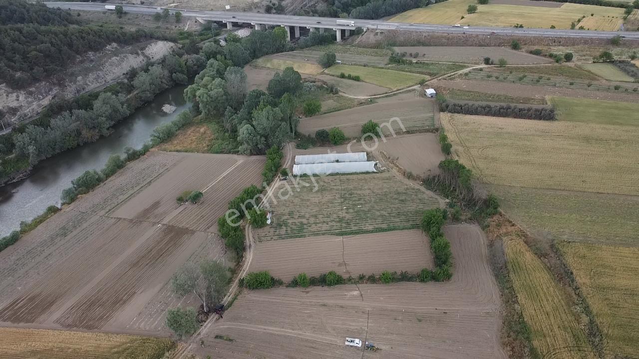 Büyükyenice Köyün'de Su Sıkıntısı Olmayan 600 M2 Satılık Tarla - Görsel 23