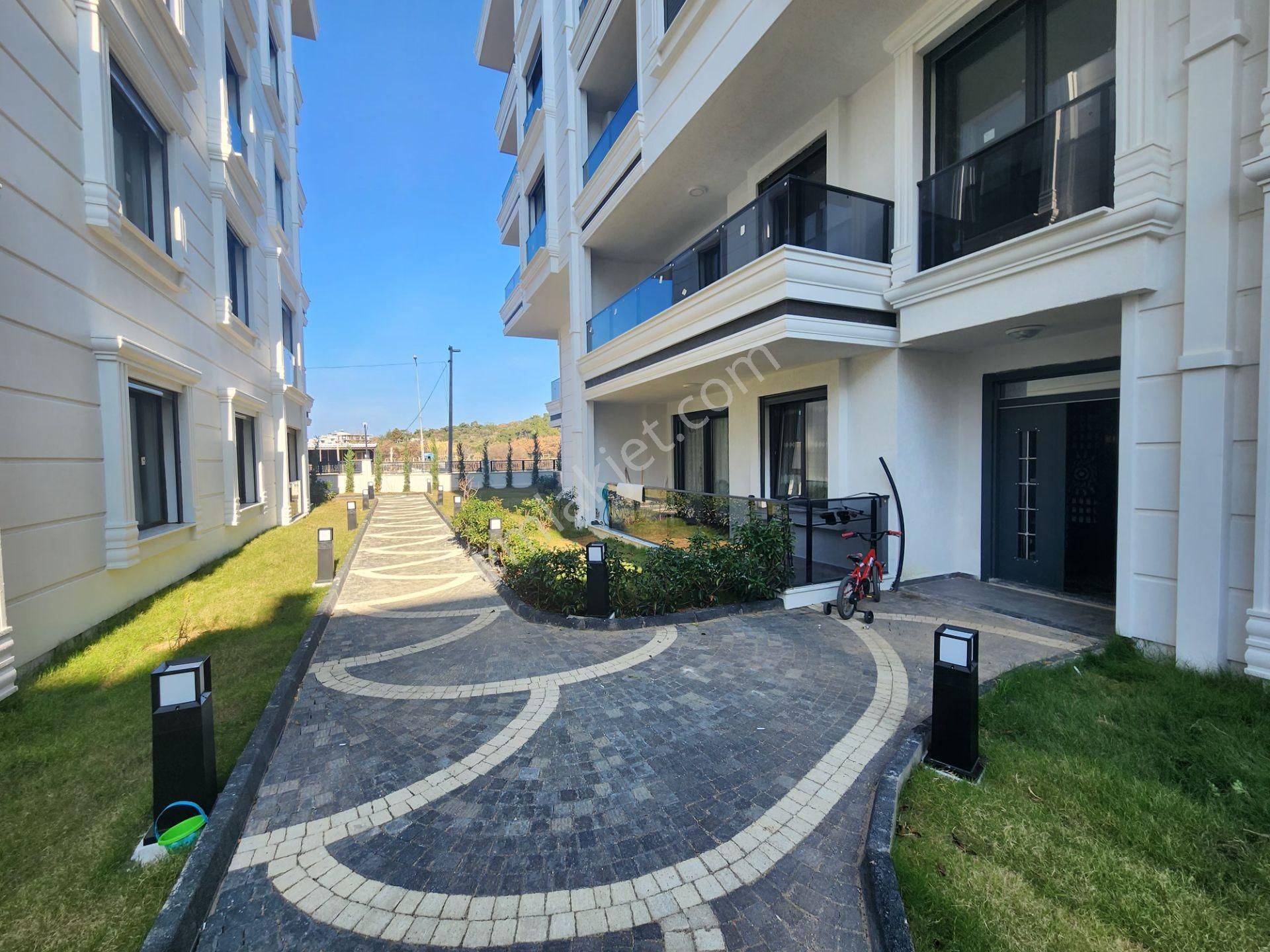 Ayvalık Sarımsaklı 'da En Lüx Sitede Sıfır Daire - Görsel 6