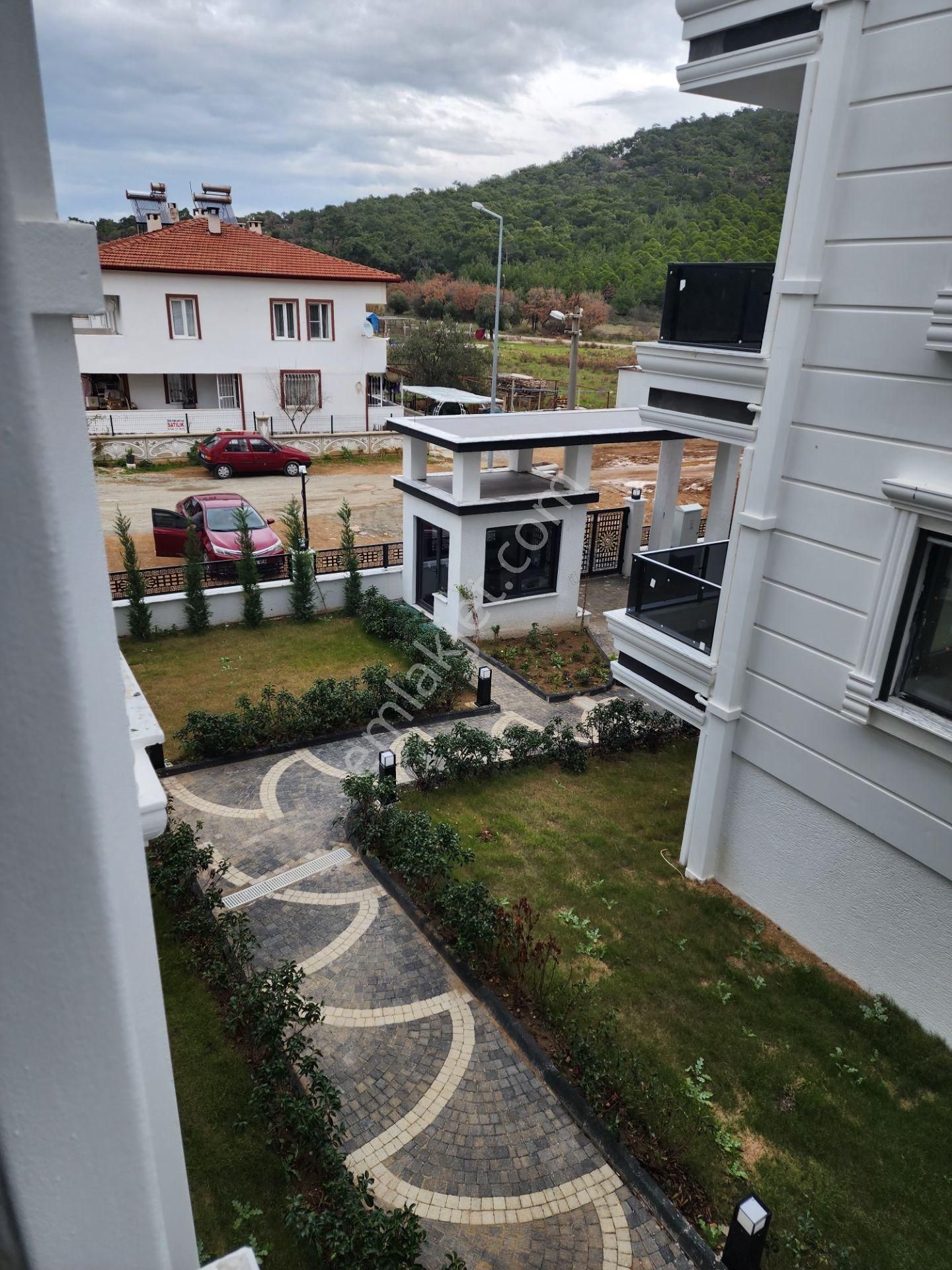Ayvalık Sarımsaklı 'da En Lüx Sitede Sıfır Daire - Görsel 9