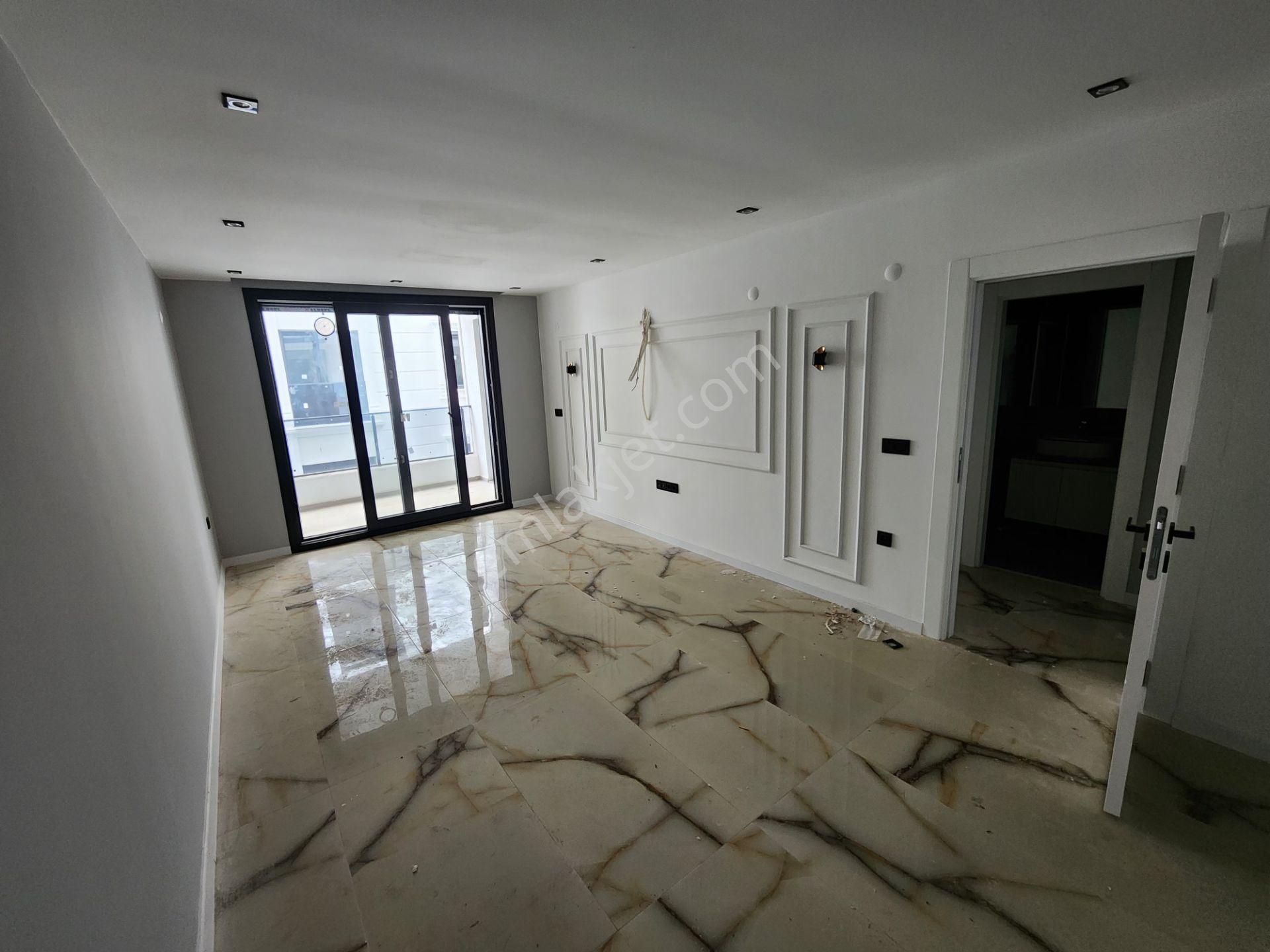 Ayvalık Sarımsaklı 'da En Lüx Sitede Sıfır Daire - Görsel 27