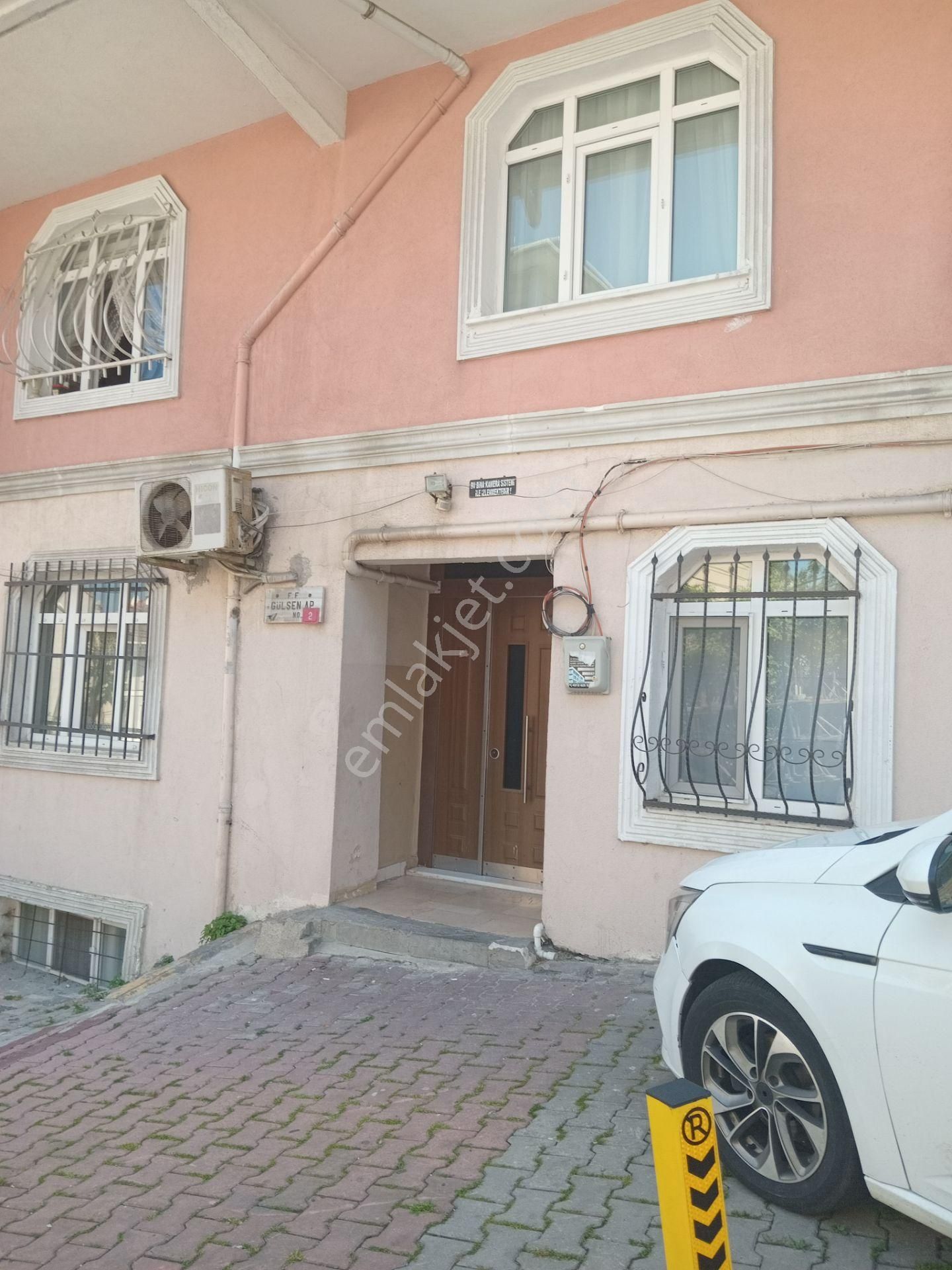Gaziosmanpaşa Yıldıztabye Esen Sok. 2+1 100m2 Satılık Daire