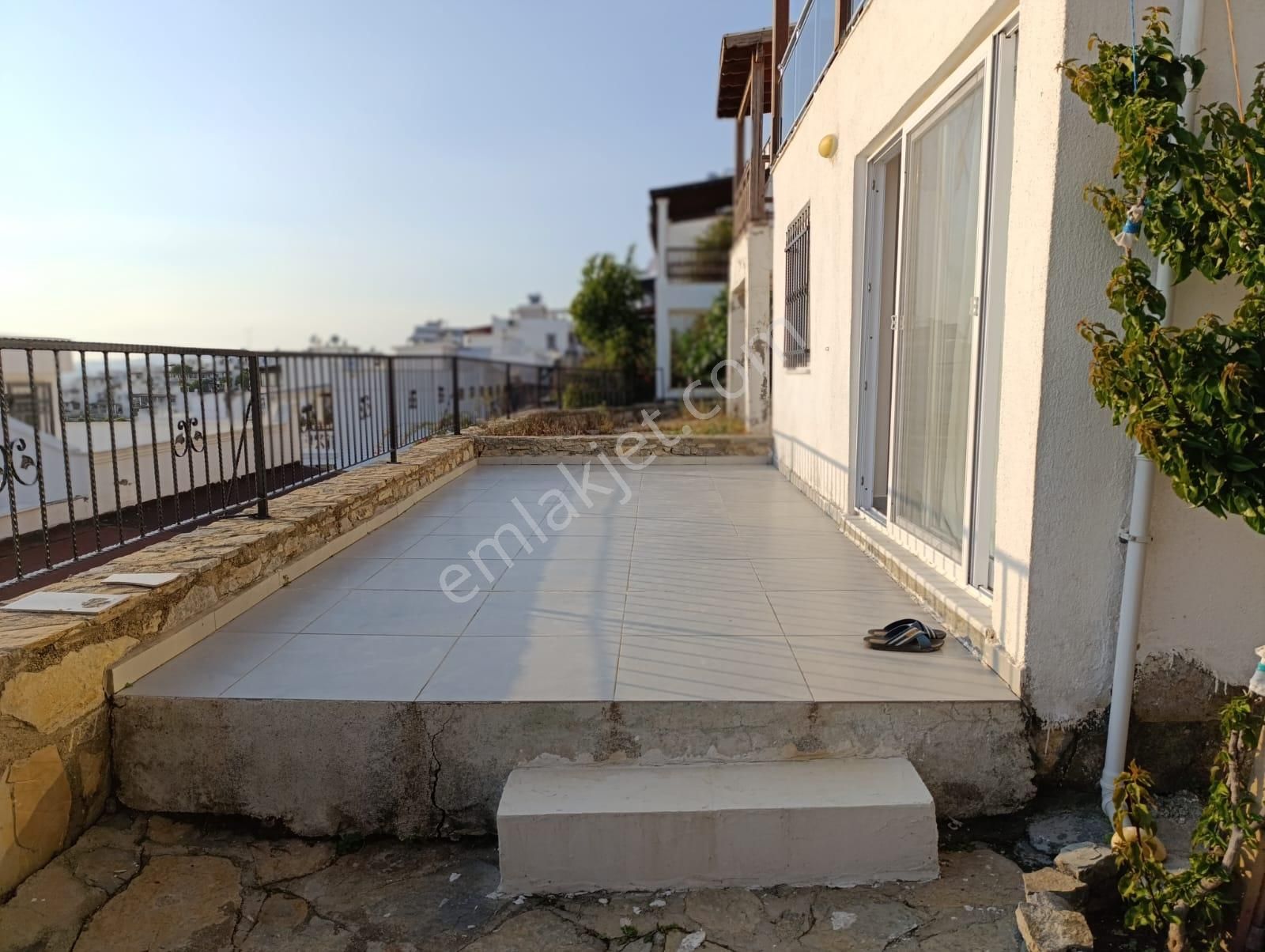 Emsalsiz Konumda Denize Cephe Muhteşem Dubleks Villa - Görsel 18