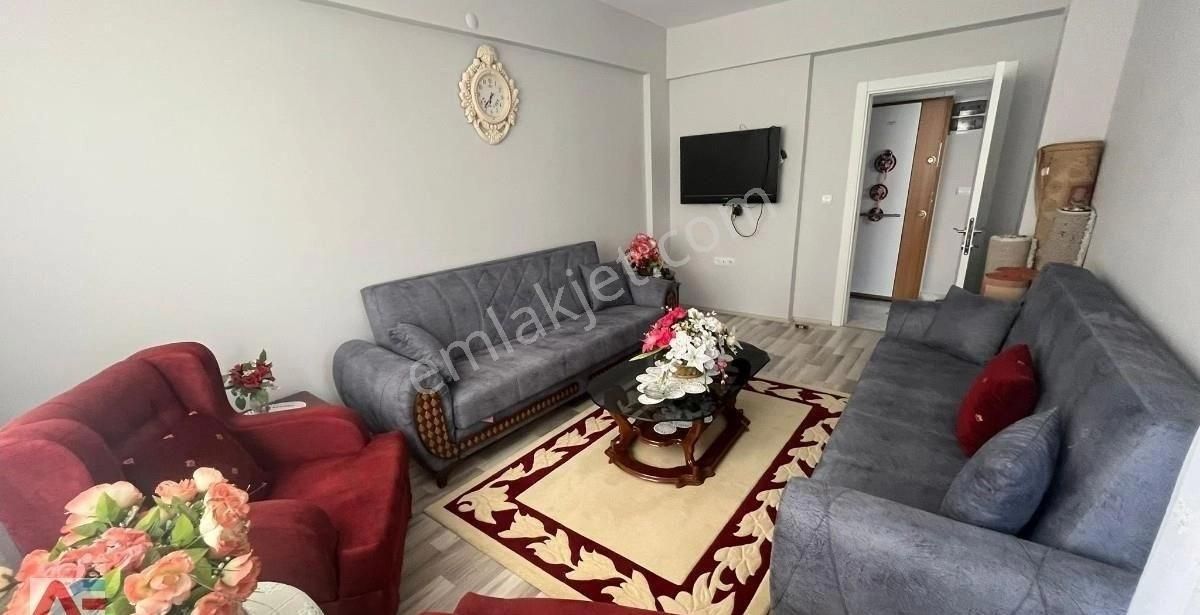 Reşadiye Mahallesinde Uygun Fiyatlı Masrafsız 3+1 Satılık Daire