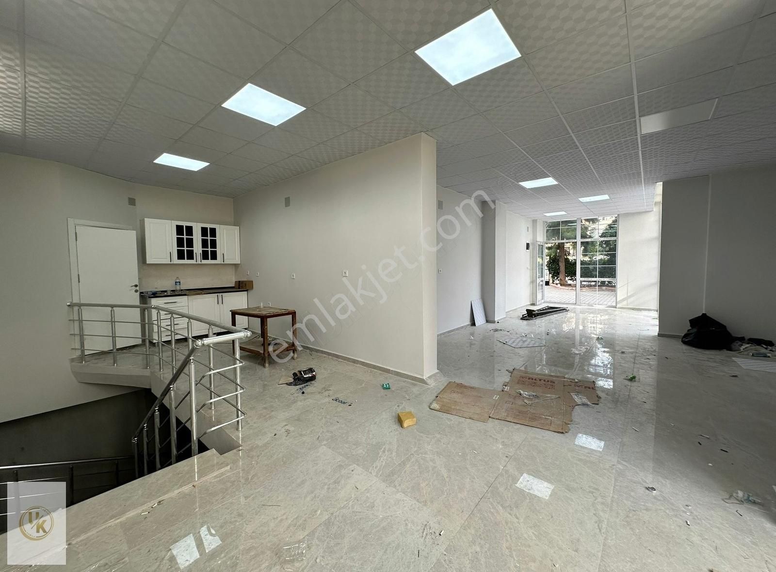 K.evren'de 80 M2 Zemin+150 M2 Bodrum/iskanlı/31.000 Tl Kiracılı