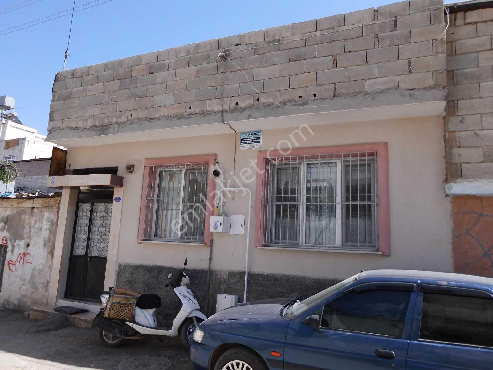 Kiliste Polatpaşa Mahallesinde Aslanbey İlkokulu Yanında Satılık Müstakil Doğalgazlı Ev
