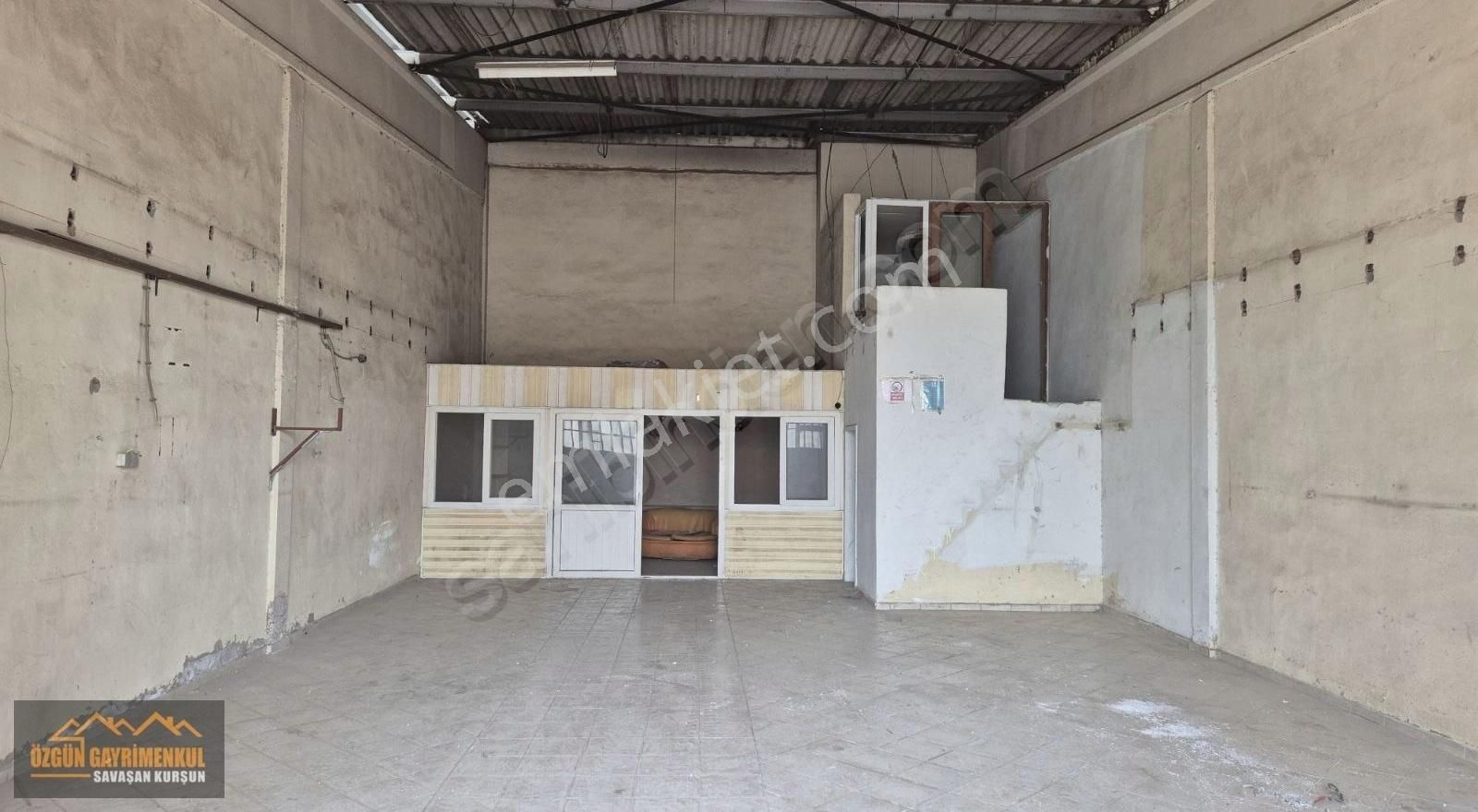 Özgün Gm'den K. Sanayide İyi Konumda Kiralık Dükkan