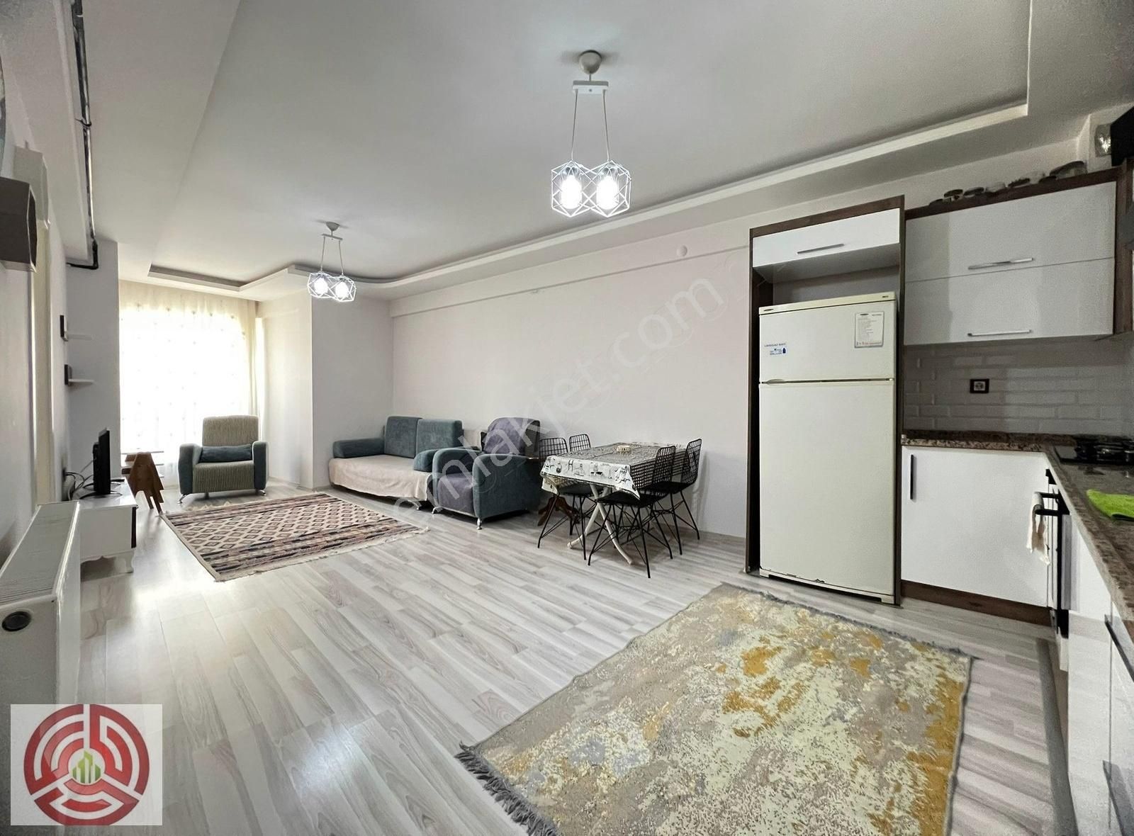 Emir Grup'tan Muradiye'de Kiralık 1+1 Full Eşyalı Arakat Daire