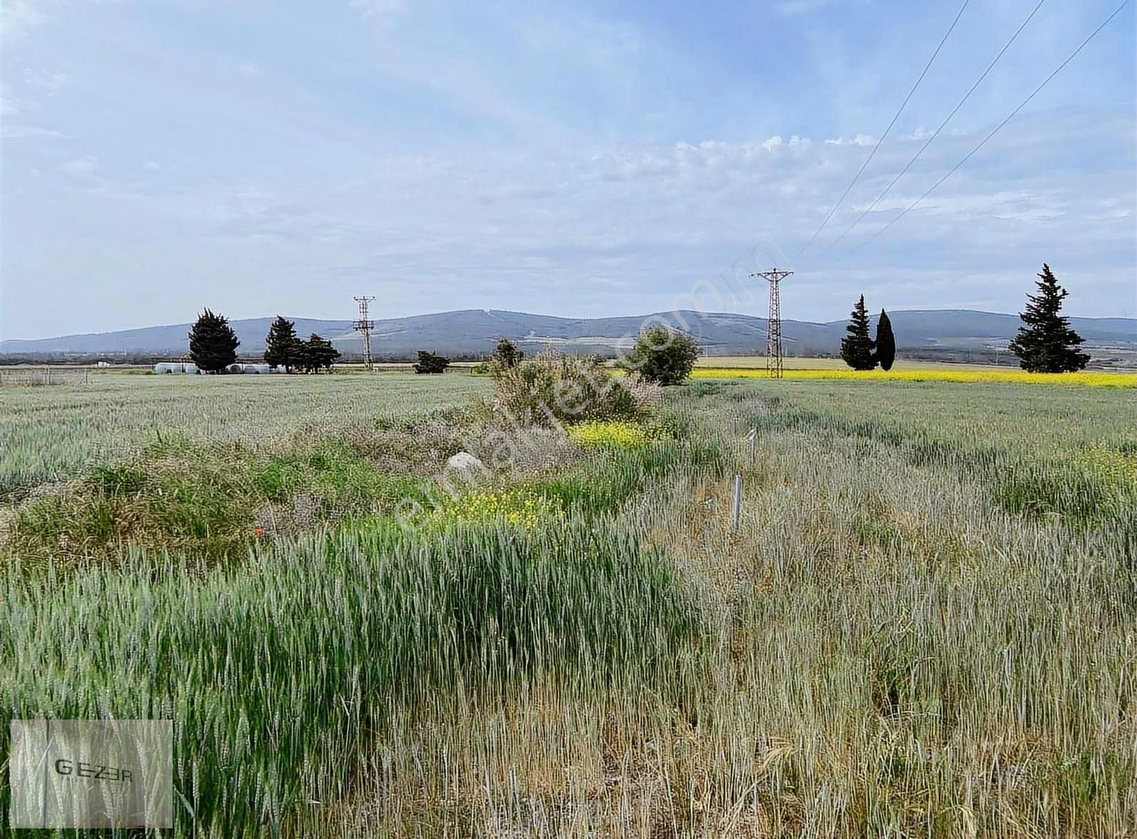Satılık Binbirinciköy Tatil Sitesinde 254 Metre İmarlı Arsa