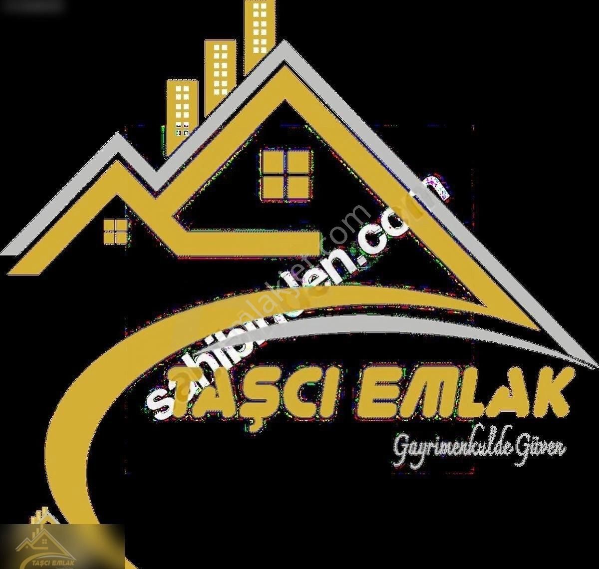Şehitlik Mah.site İçinde 4+1 Daire