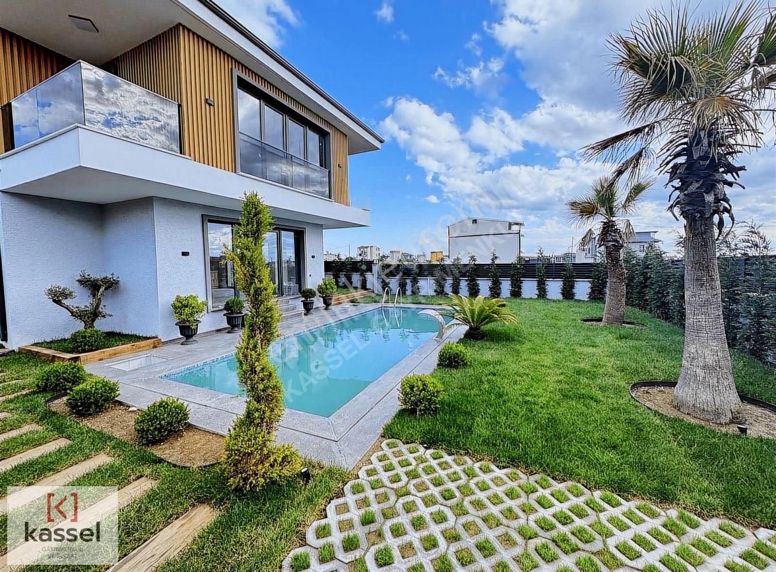 //kassel Yapı//4+1 Ultra Lüks Havuzlu Yaşanacak Villa