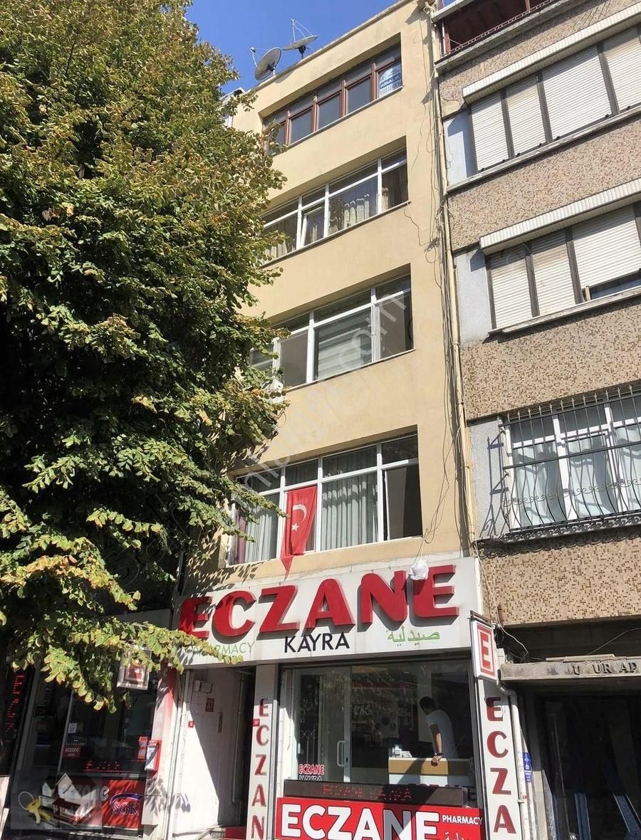 Bora Emlak'tan Haseki Hastanesinin Karşısında