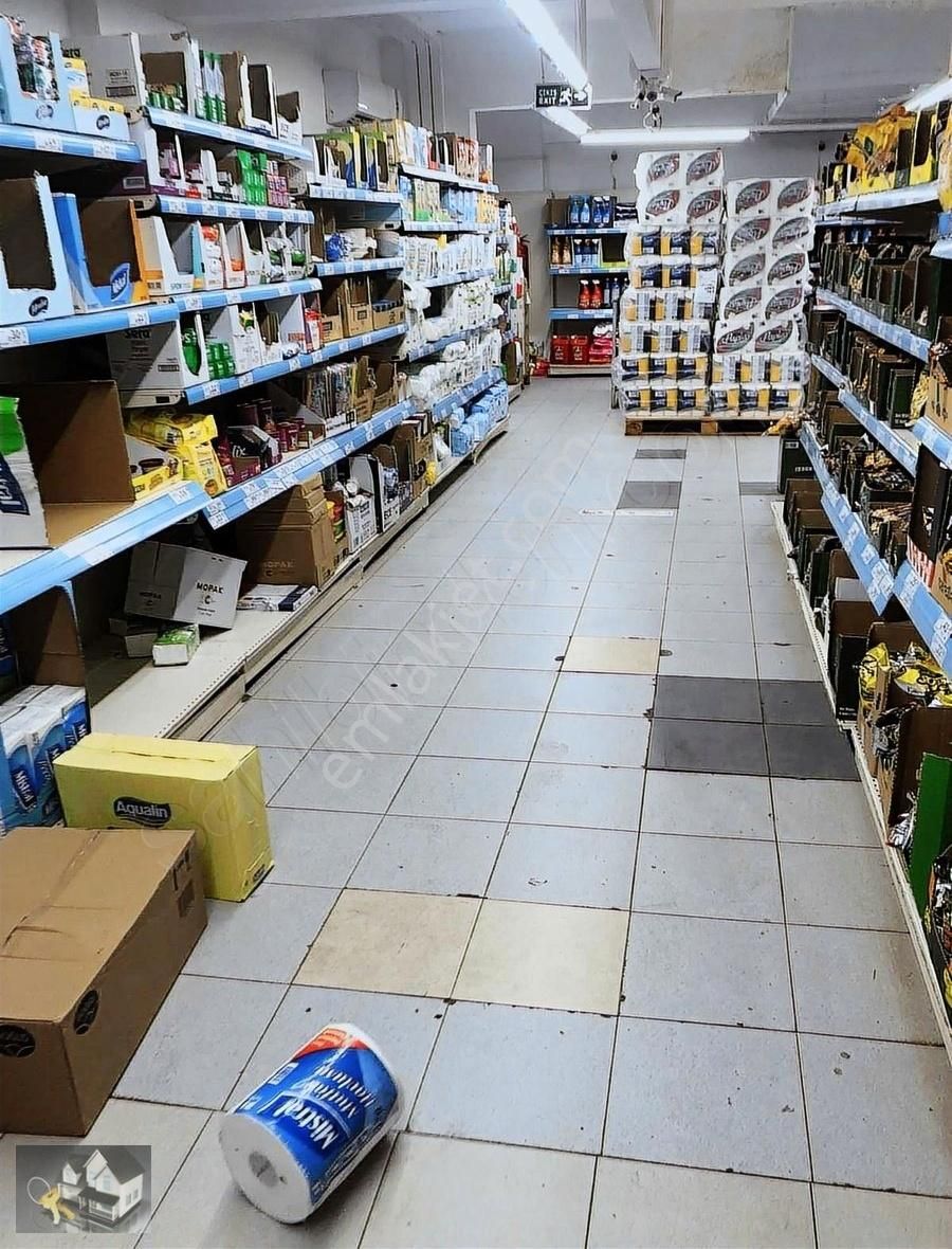 Bora Emlak'tan A101 Kurumsal Kiracılı 800 M2